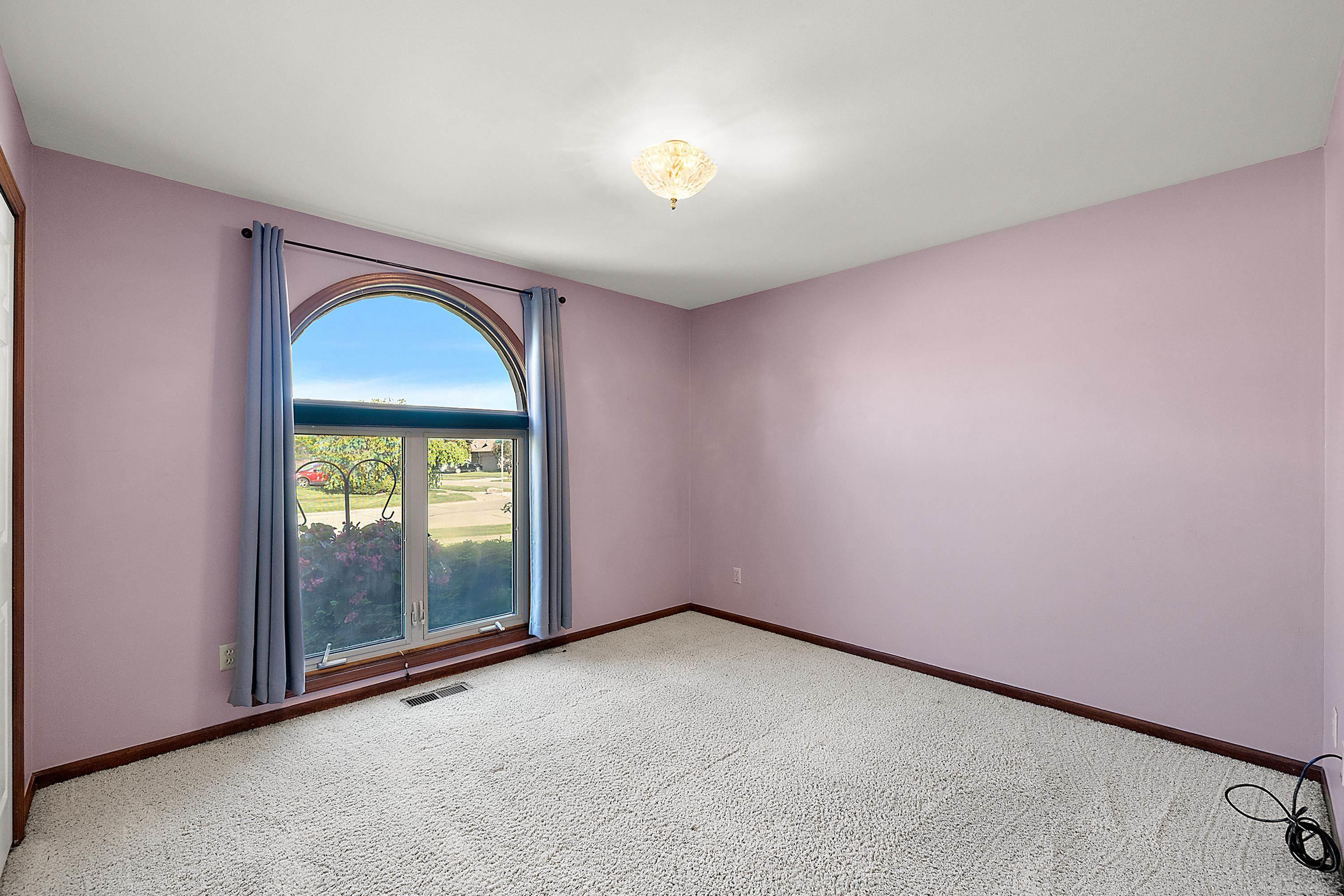 48626 Thorncroft Drive, Macomb, MI 48044 — Photo 31