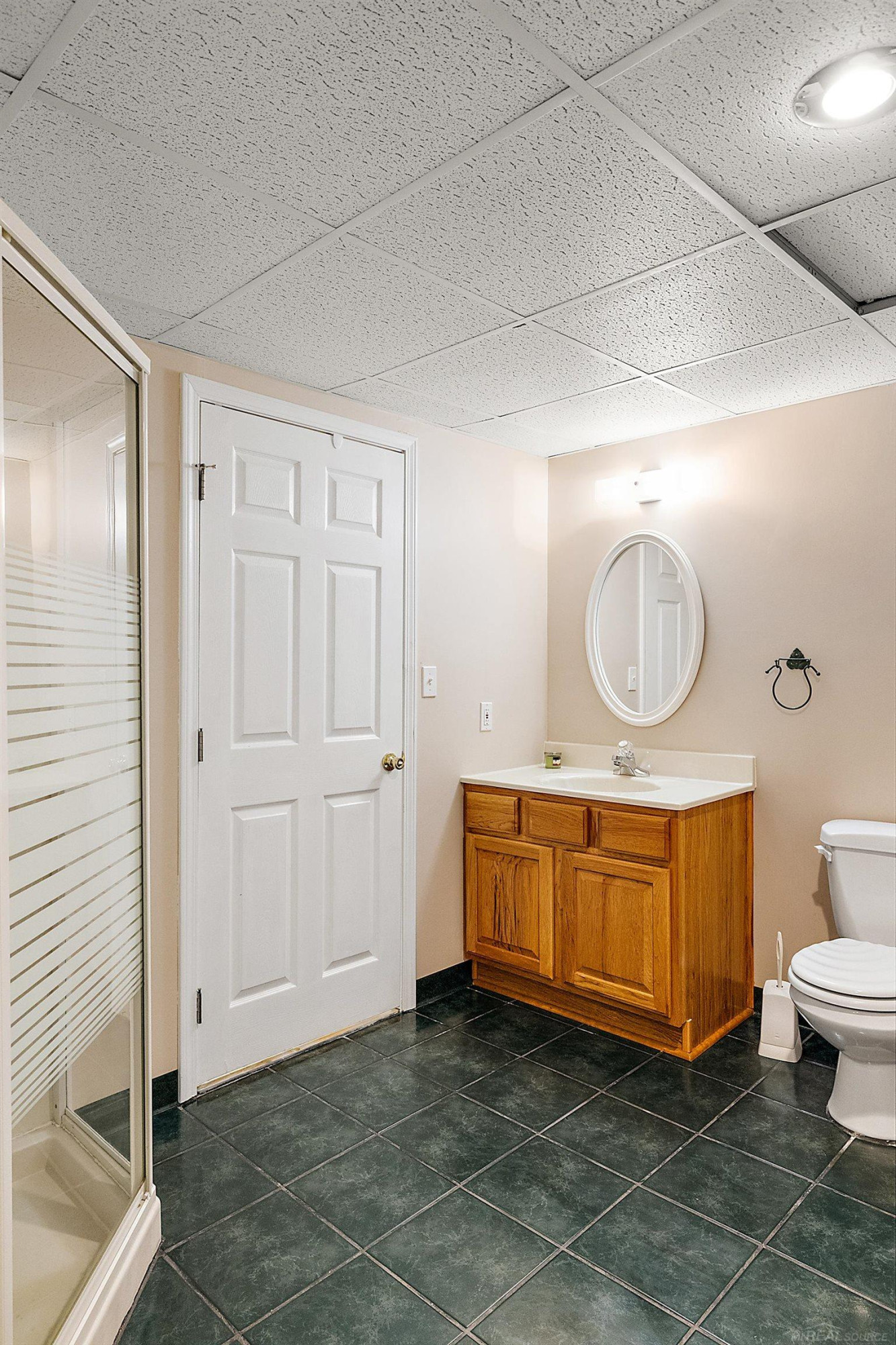 48626 Thorncroft Drive, Macomb, MI 48044 — Photo 49