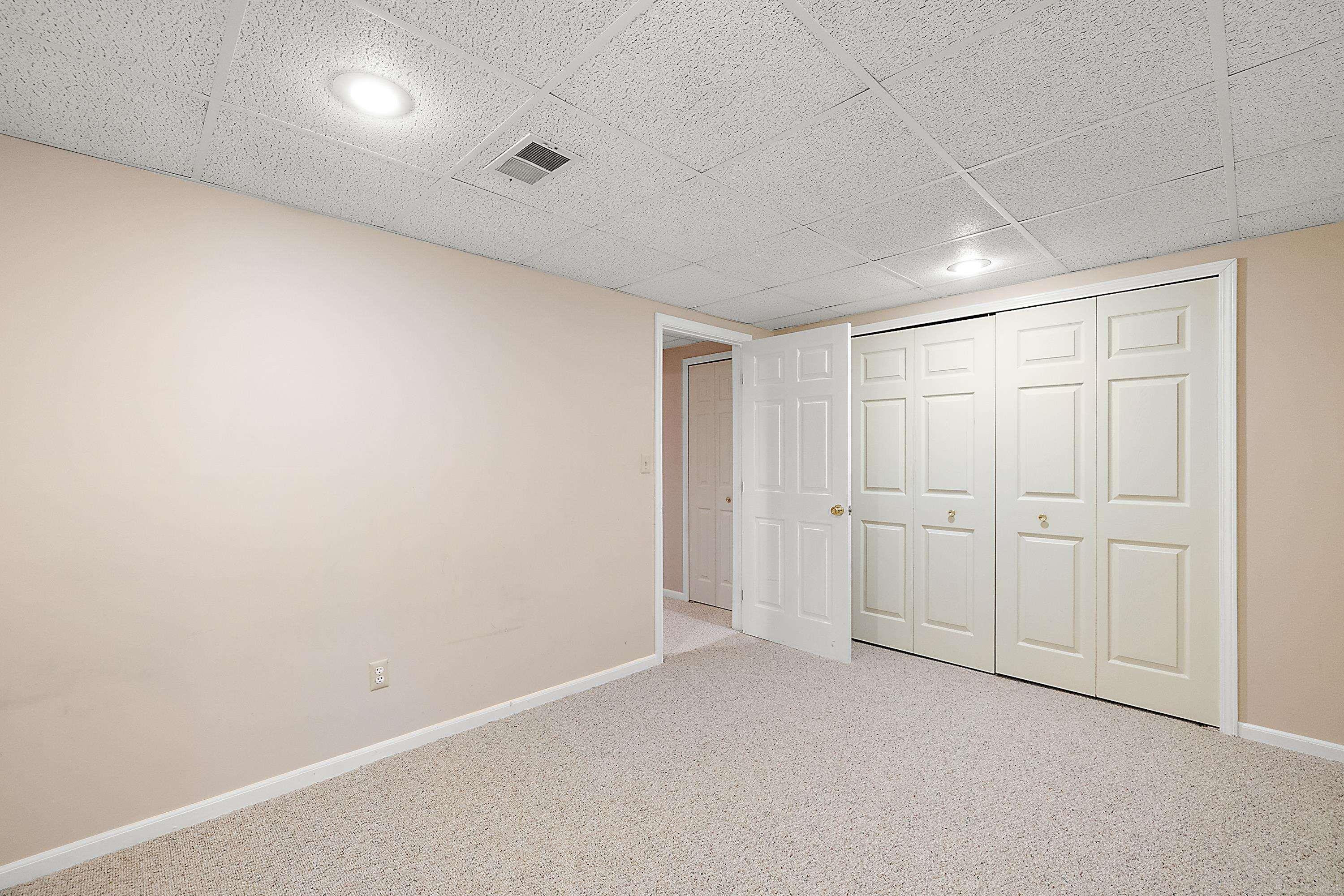 48626 Thorncroft Drive, Macomb, MI 48044 — Photo 51