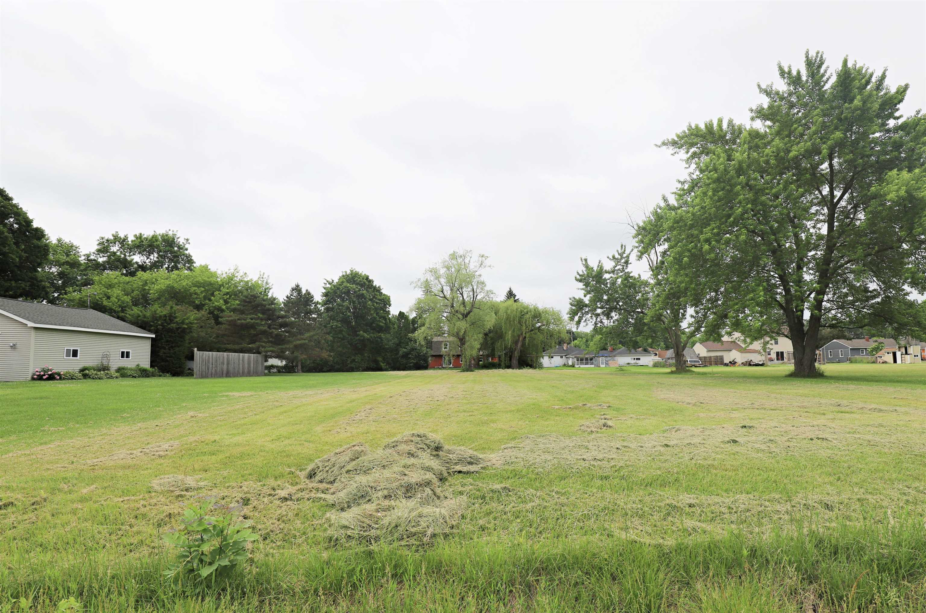 Hemphill Road, Flint, MI 48507 — Photo 2