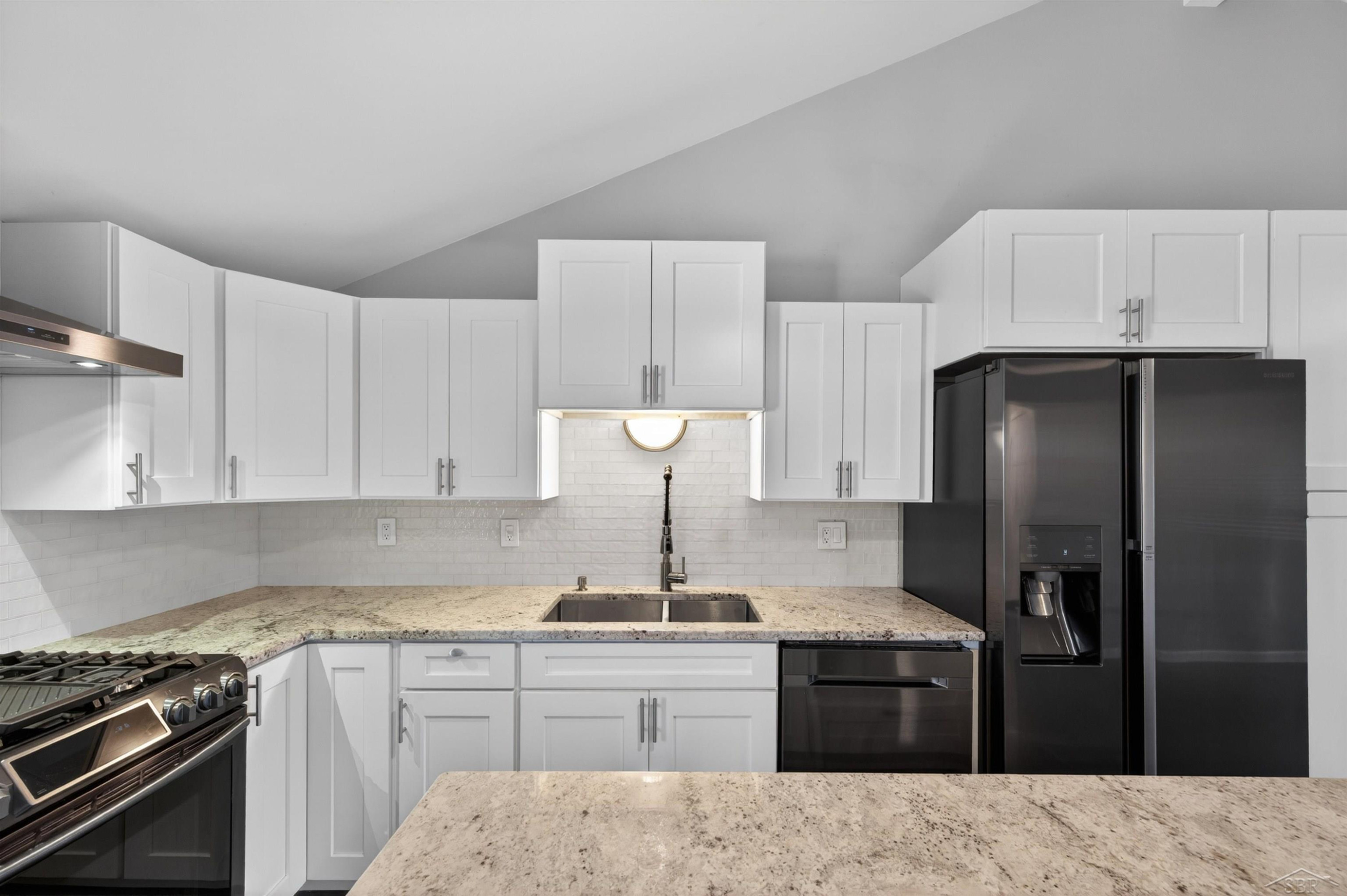 117 Darley Avenue, Auburn, MI 48611 — Photo 9