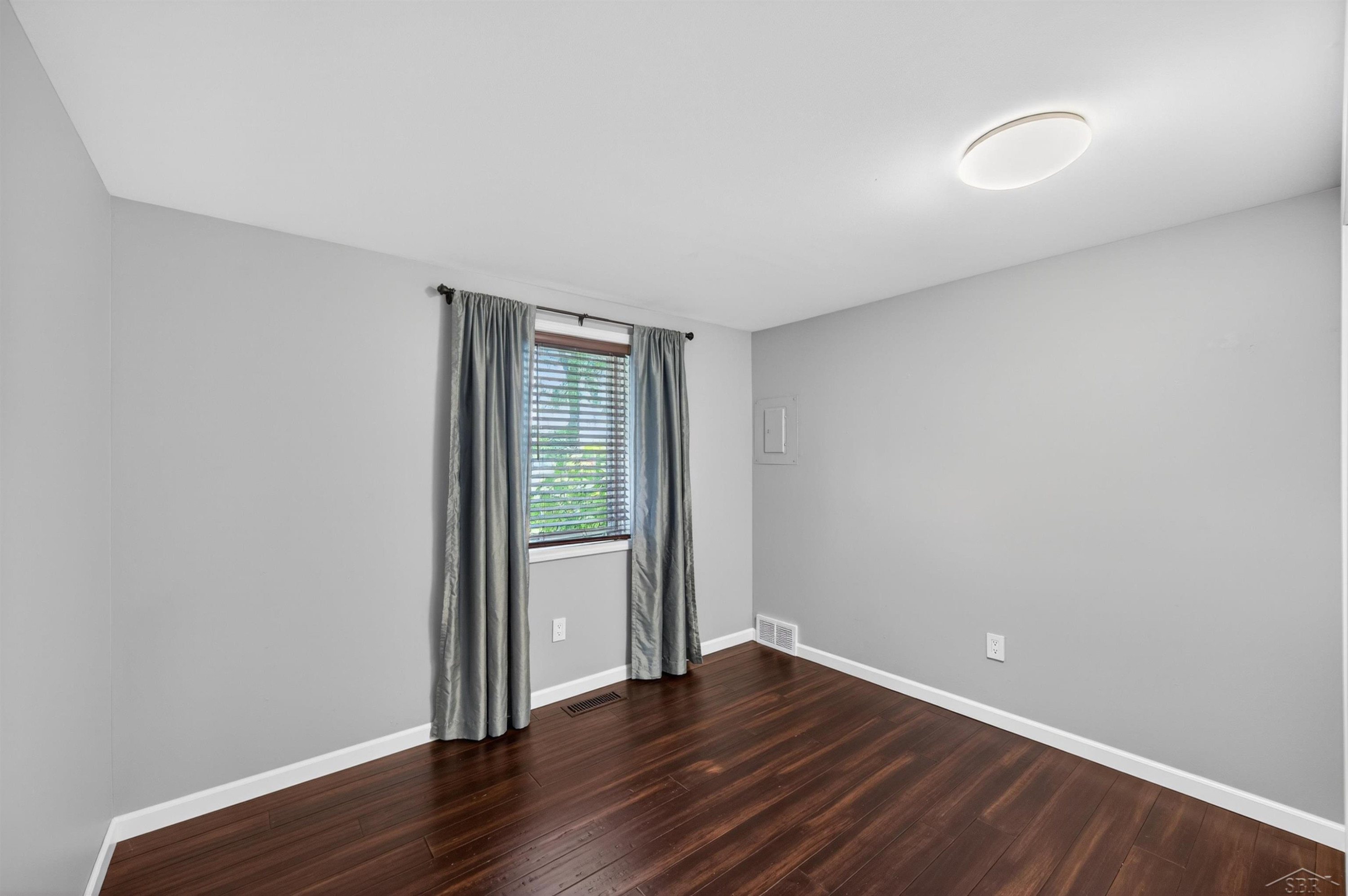 117 Darley Avenue, Auburn, MI 48611 — Photo 25