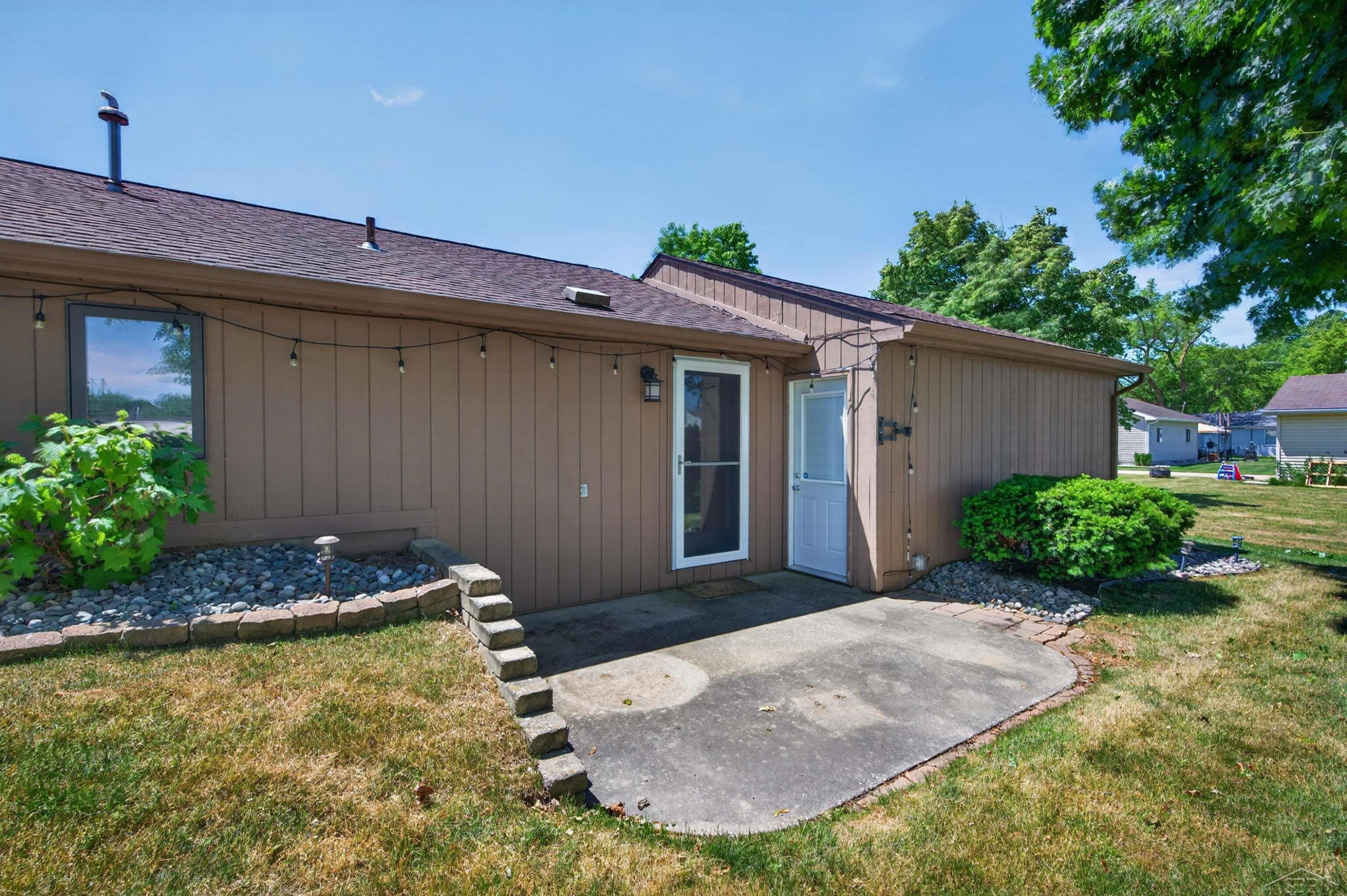 117 Darley Avenue, Auburn, MI 48611 — Photo 33