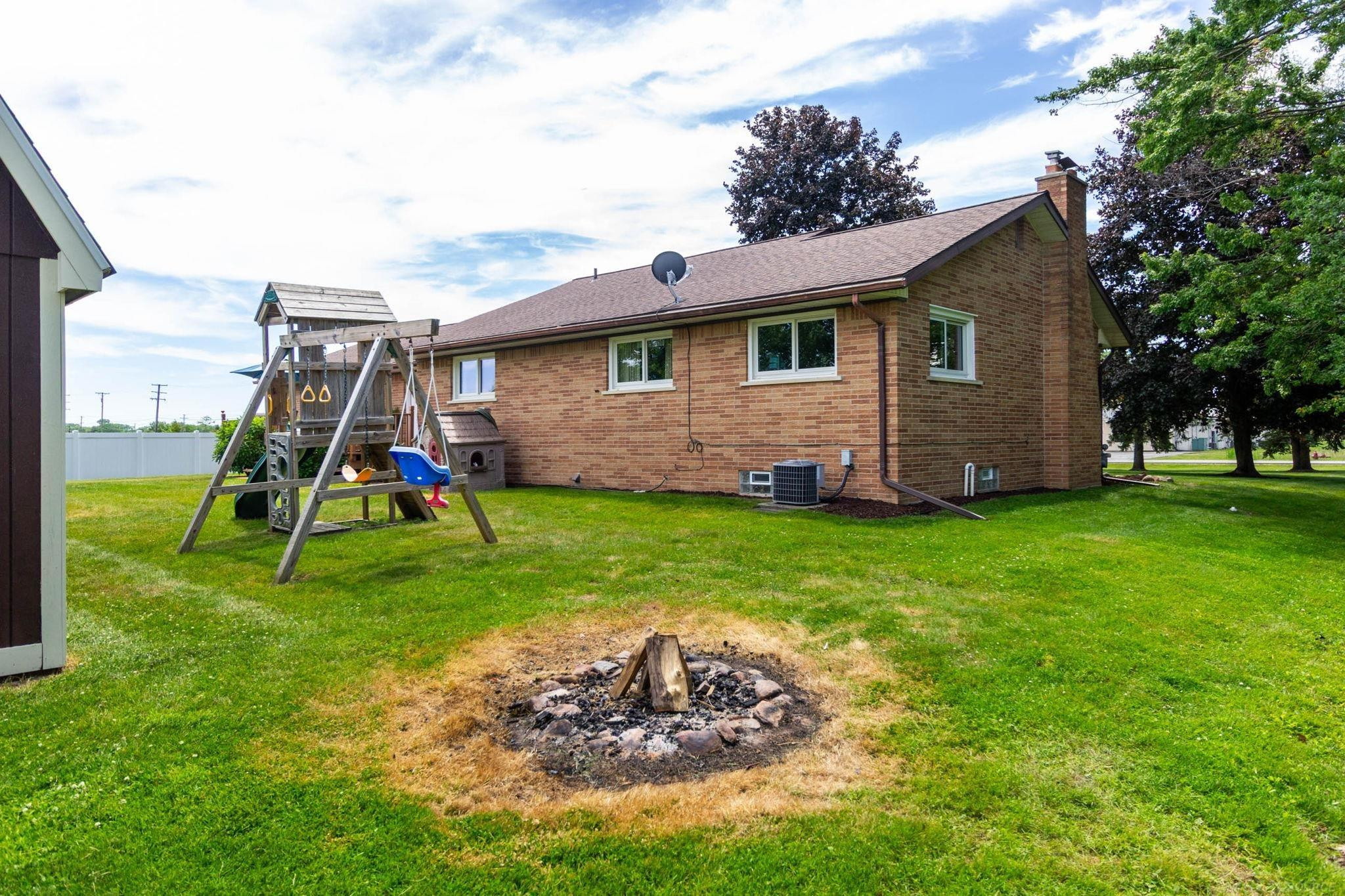 37275 31 Mile Road, Richmond, MI 48062 — Photo 41