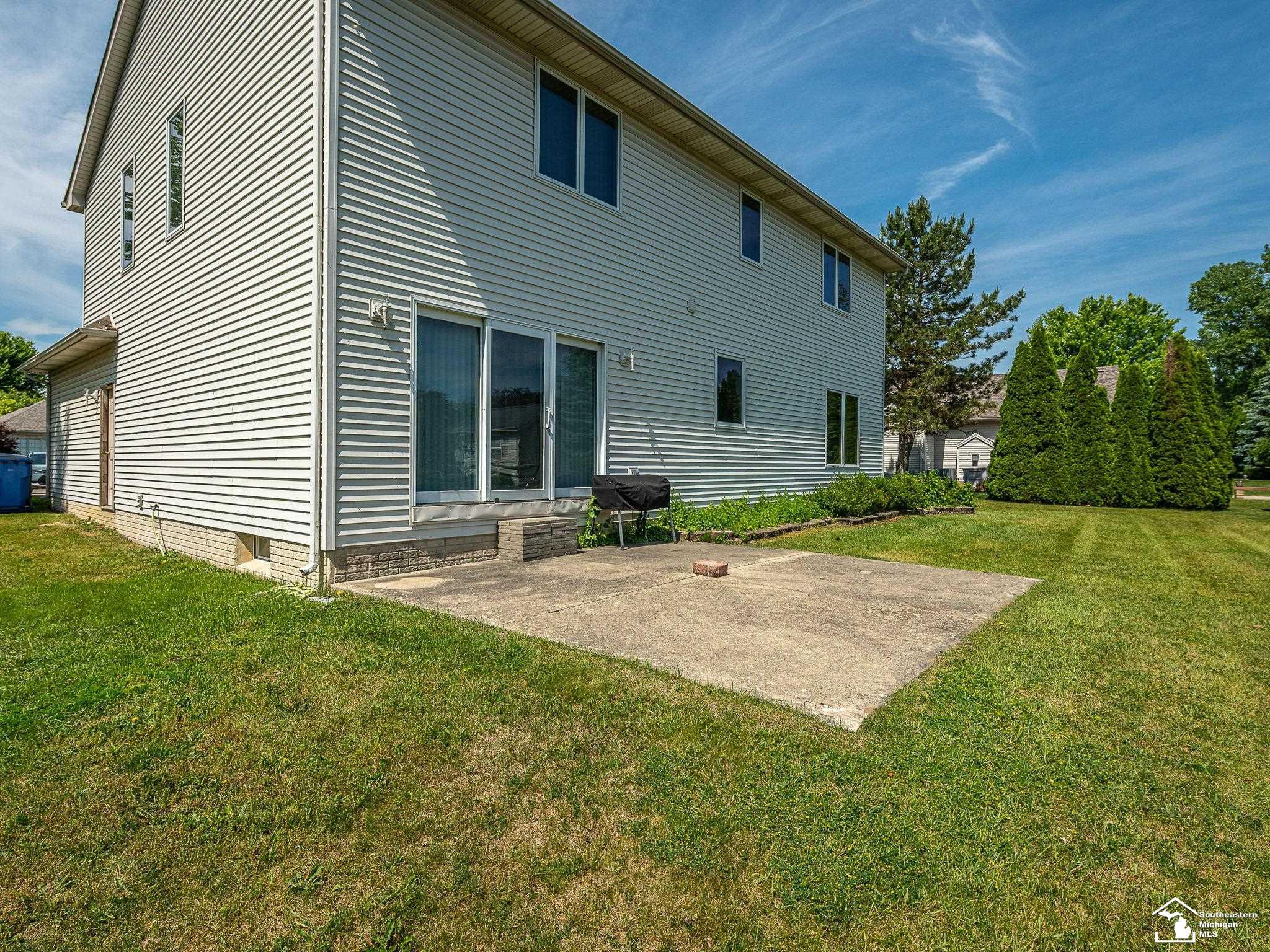 2960 E Country Lane, Monroe, MI 48162 — Photo 3