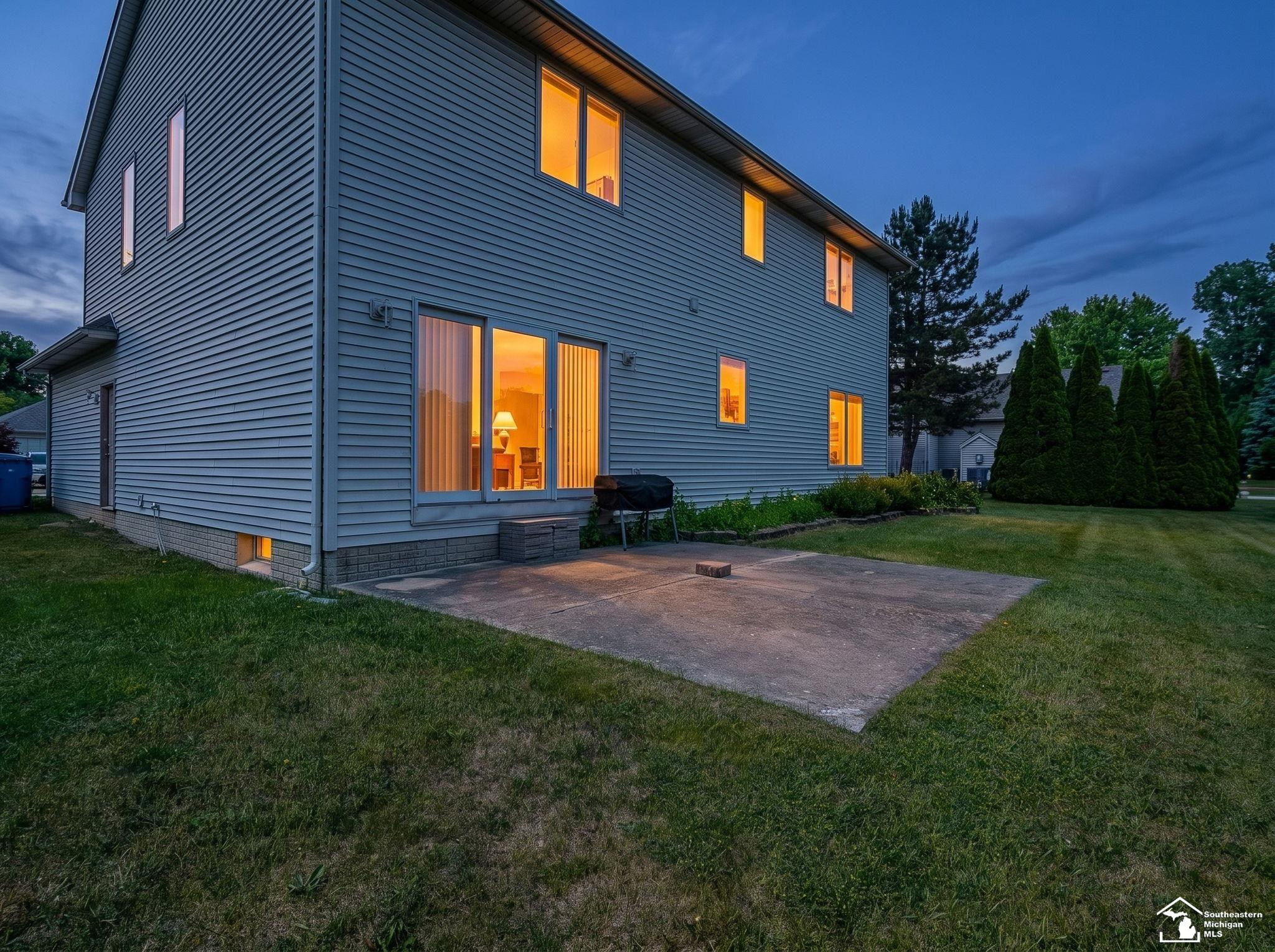 2960 E Country Lane, Monroe, MI 48162 — Photo 4