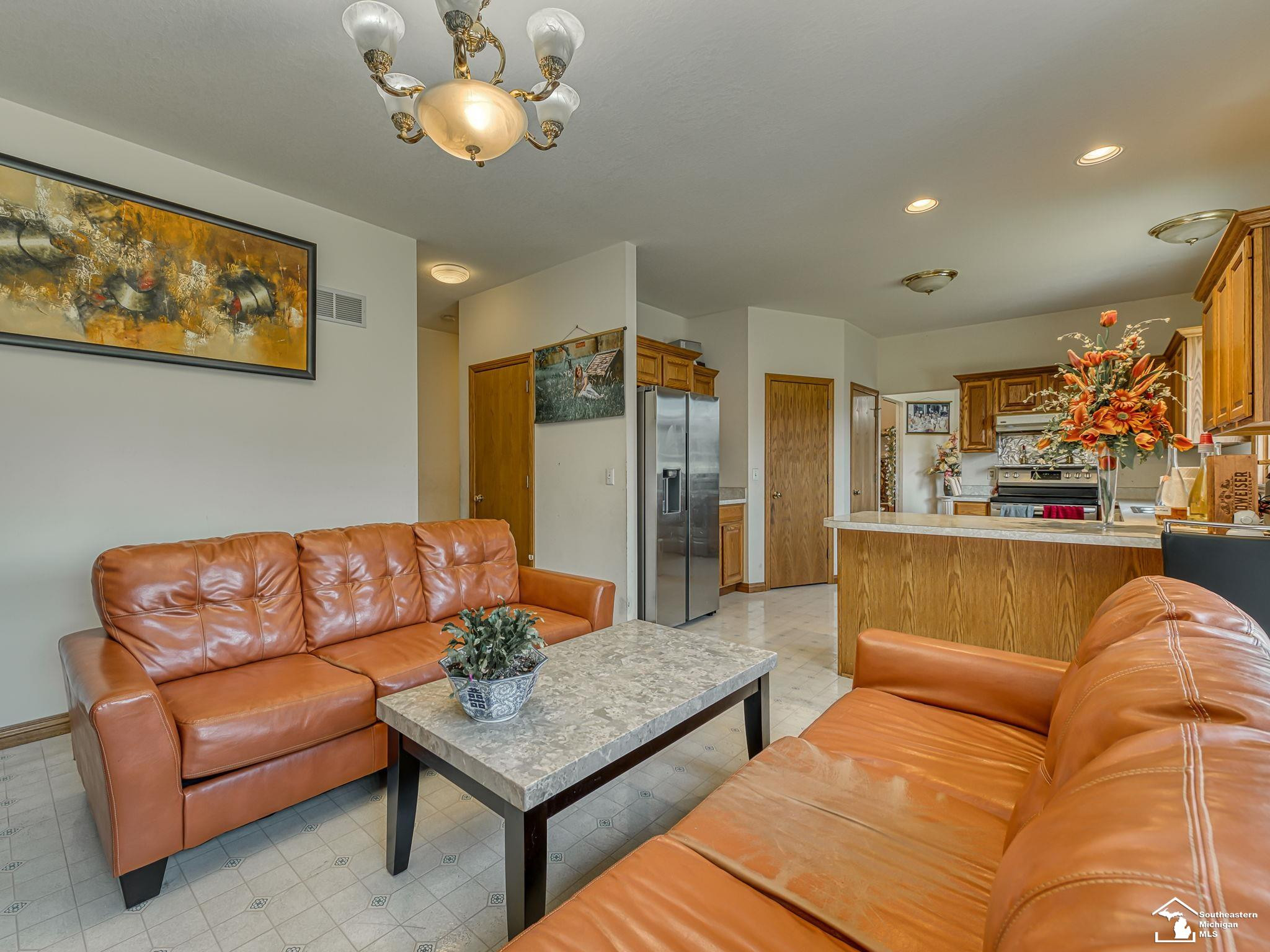 2960 E Country Lane, Monroe, MI 48162 — Photo 8
