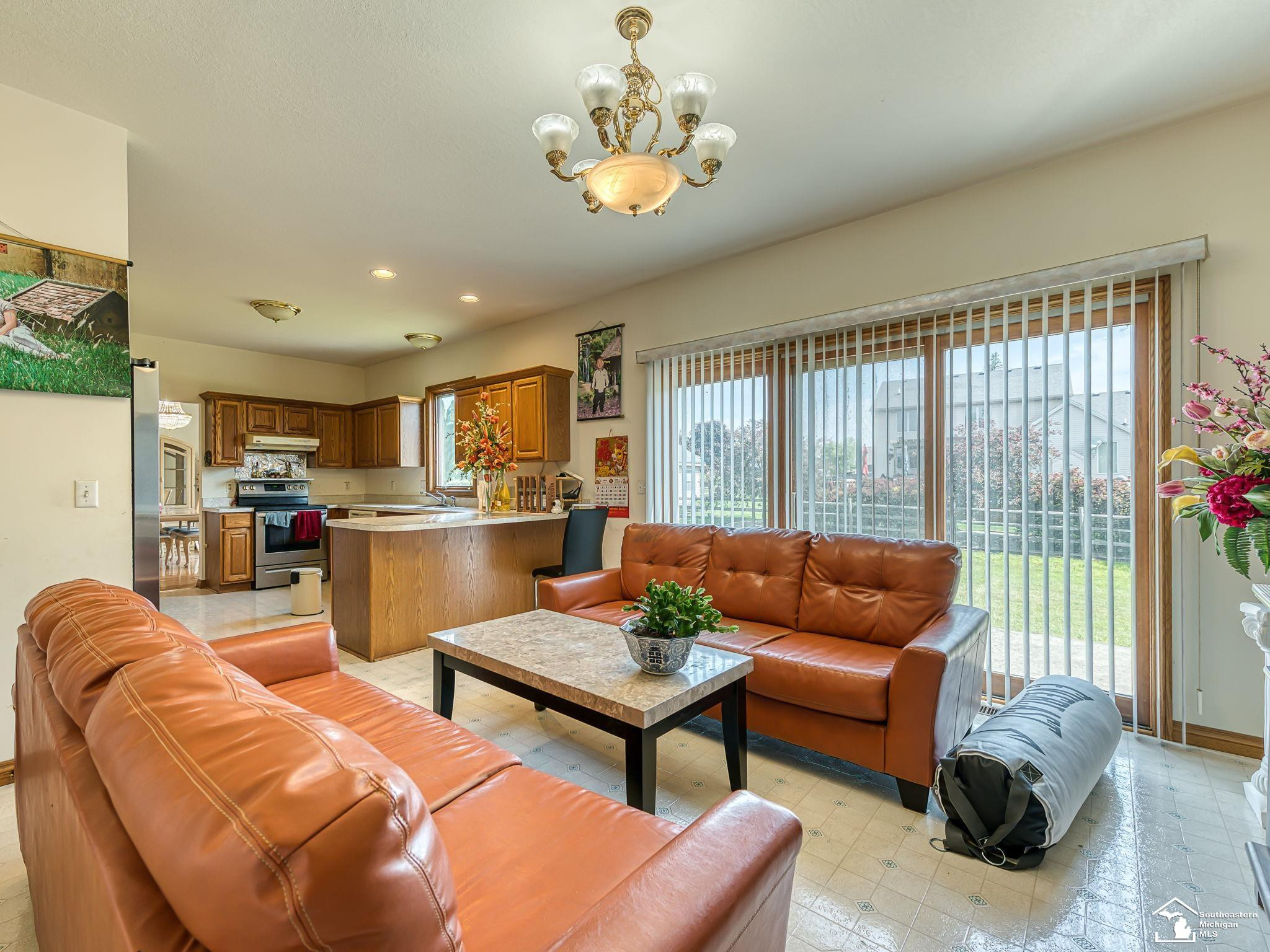 2960 E Country Lane, Monroe, MI 48162 — Photo 10