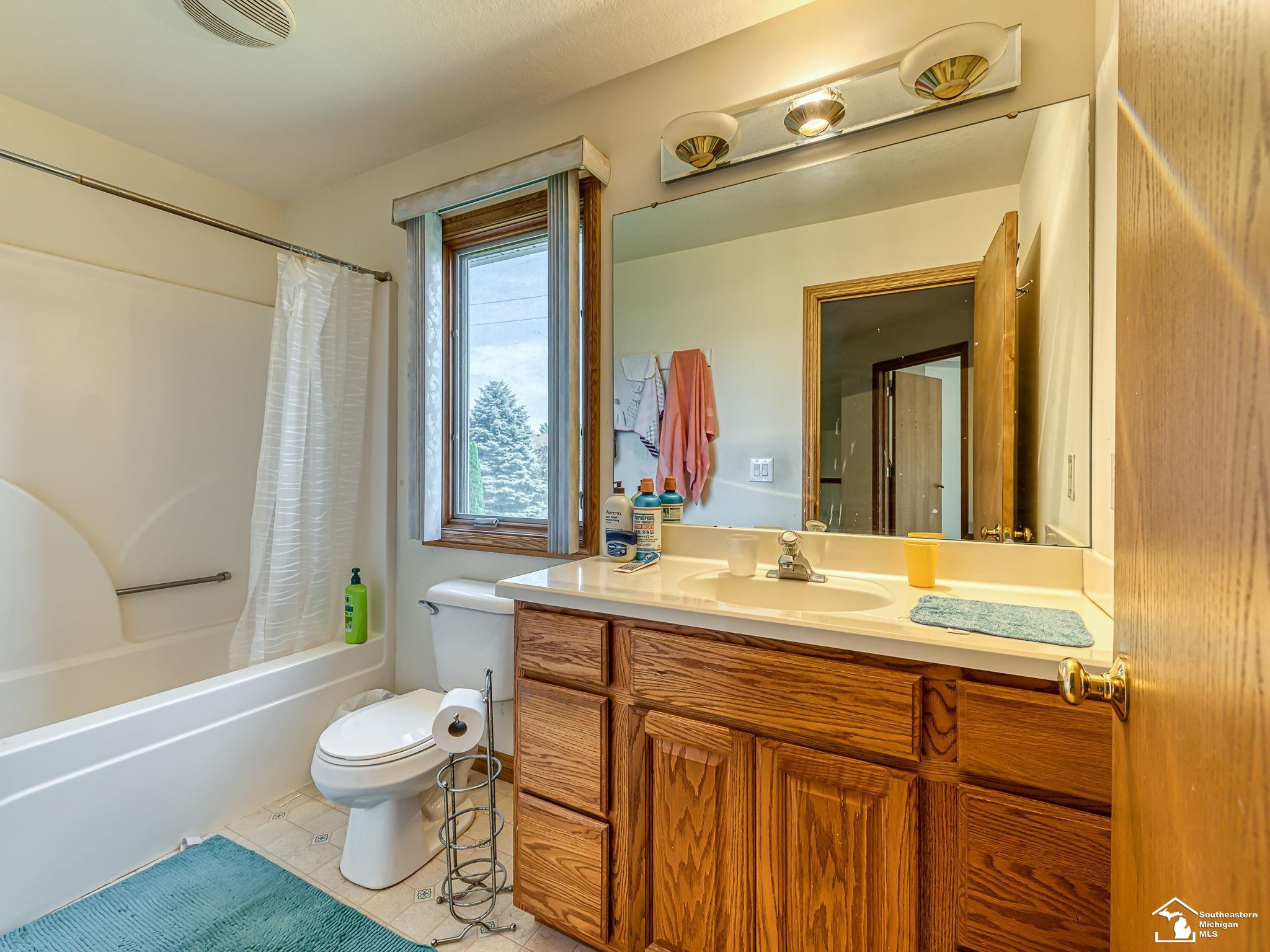 2960 E Country Lane, Monroe, MI 48162 — Photo 31