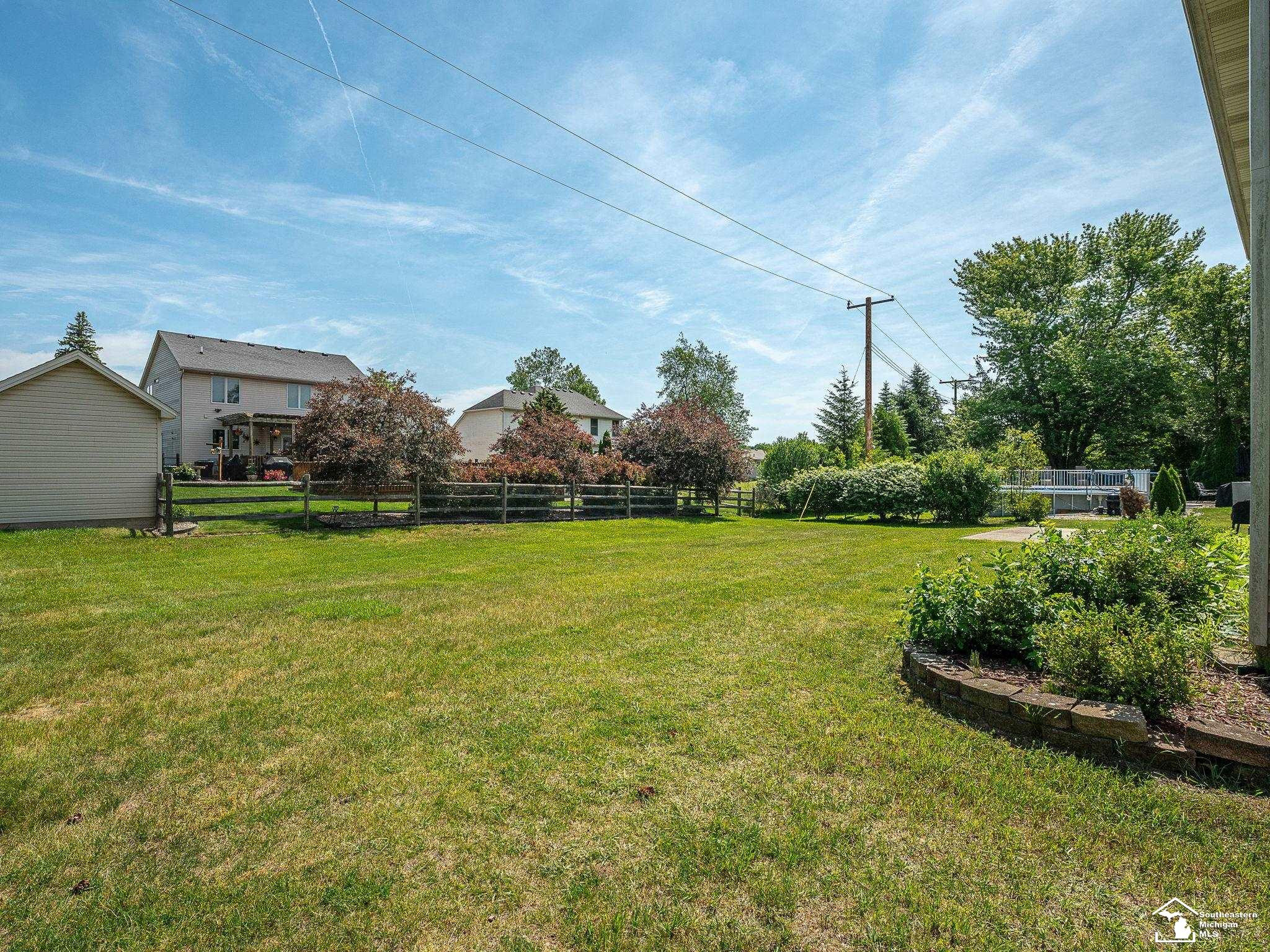 2960 E Country Lane, Monroe, MI 48162 — Photo 37