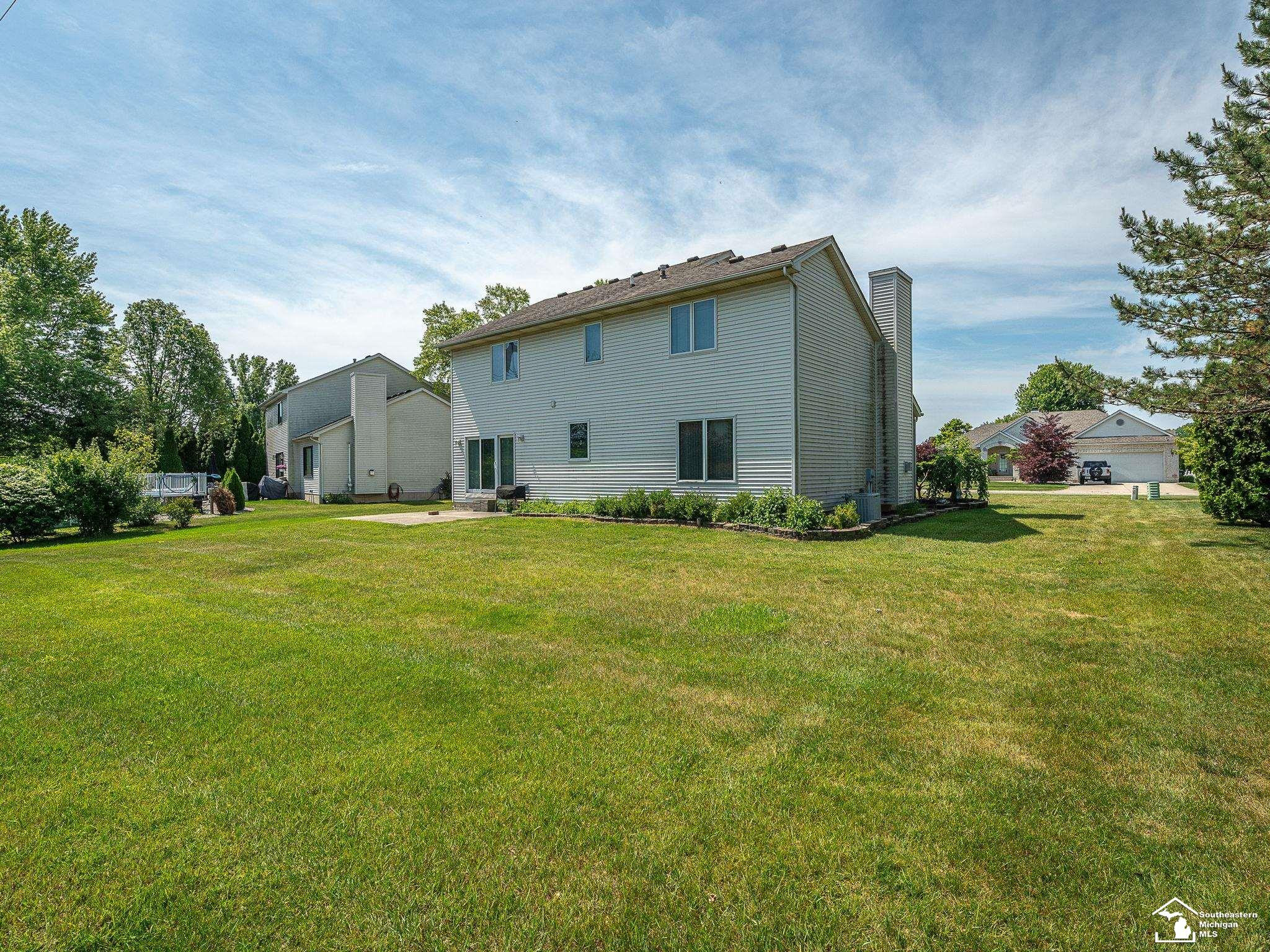 2960 E Country Lane, Monroe, MI 48162 — Photo 40