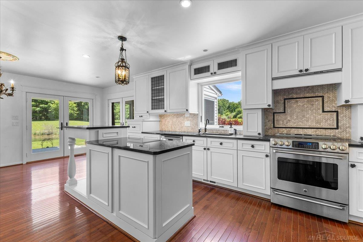 5685 Mottland Court, Oxford, MI 48371 — Photo 11