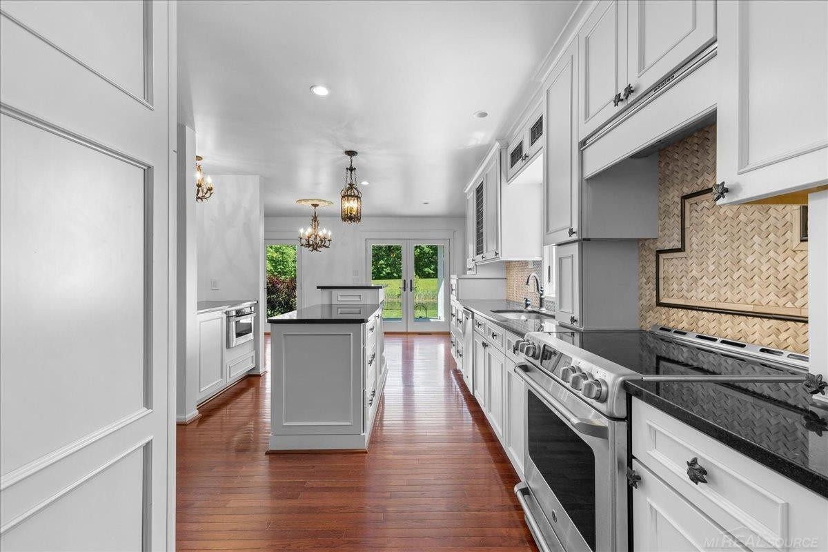 5685 Mottland Court, Oxford, MI 48371 — Photo 13