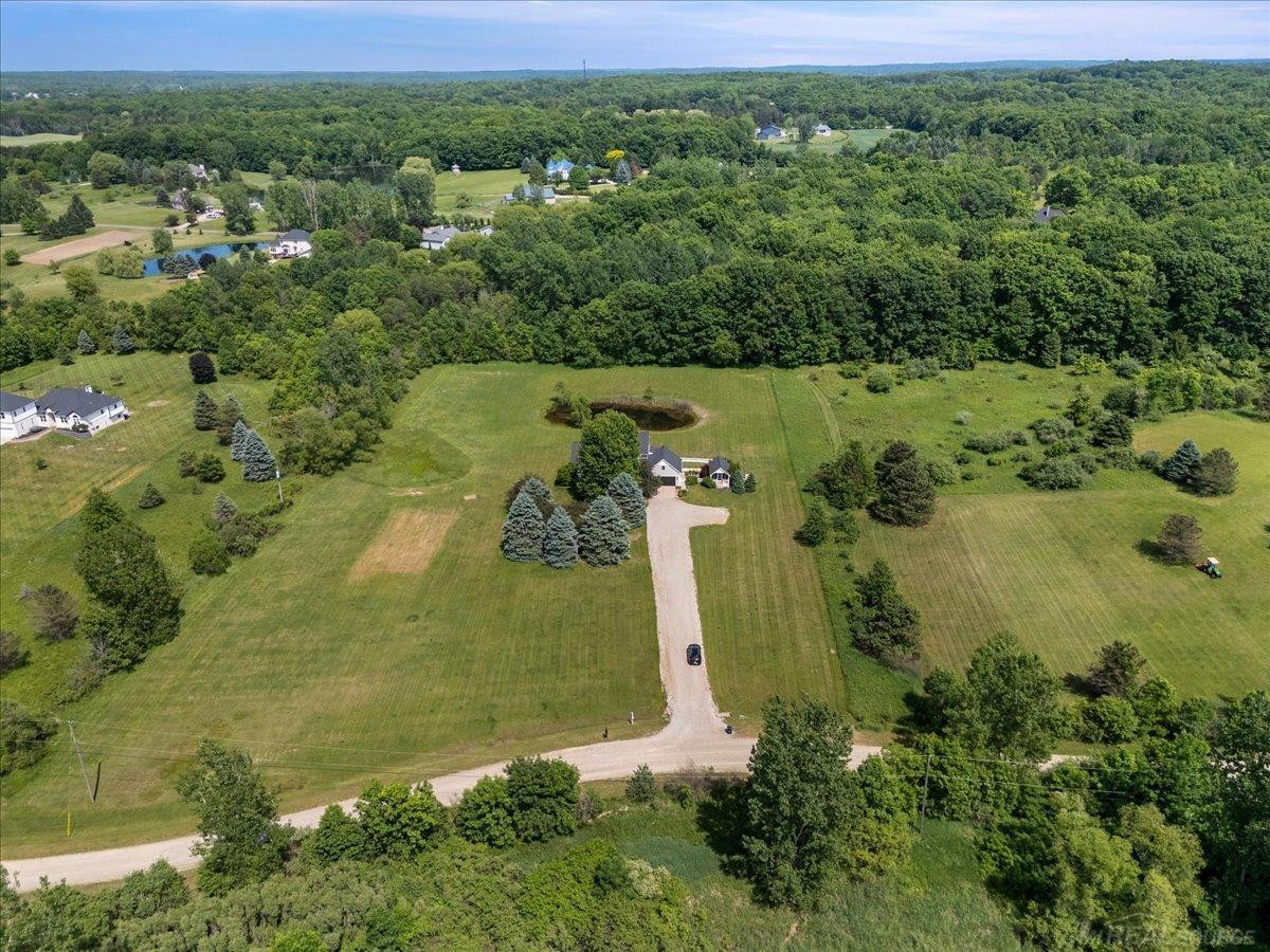 5685 Mottland Court, Oxford, MI 48371 — Photo 46