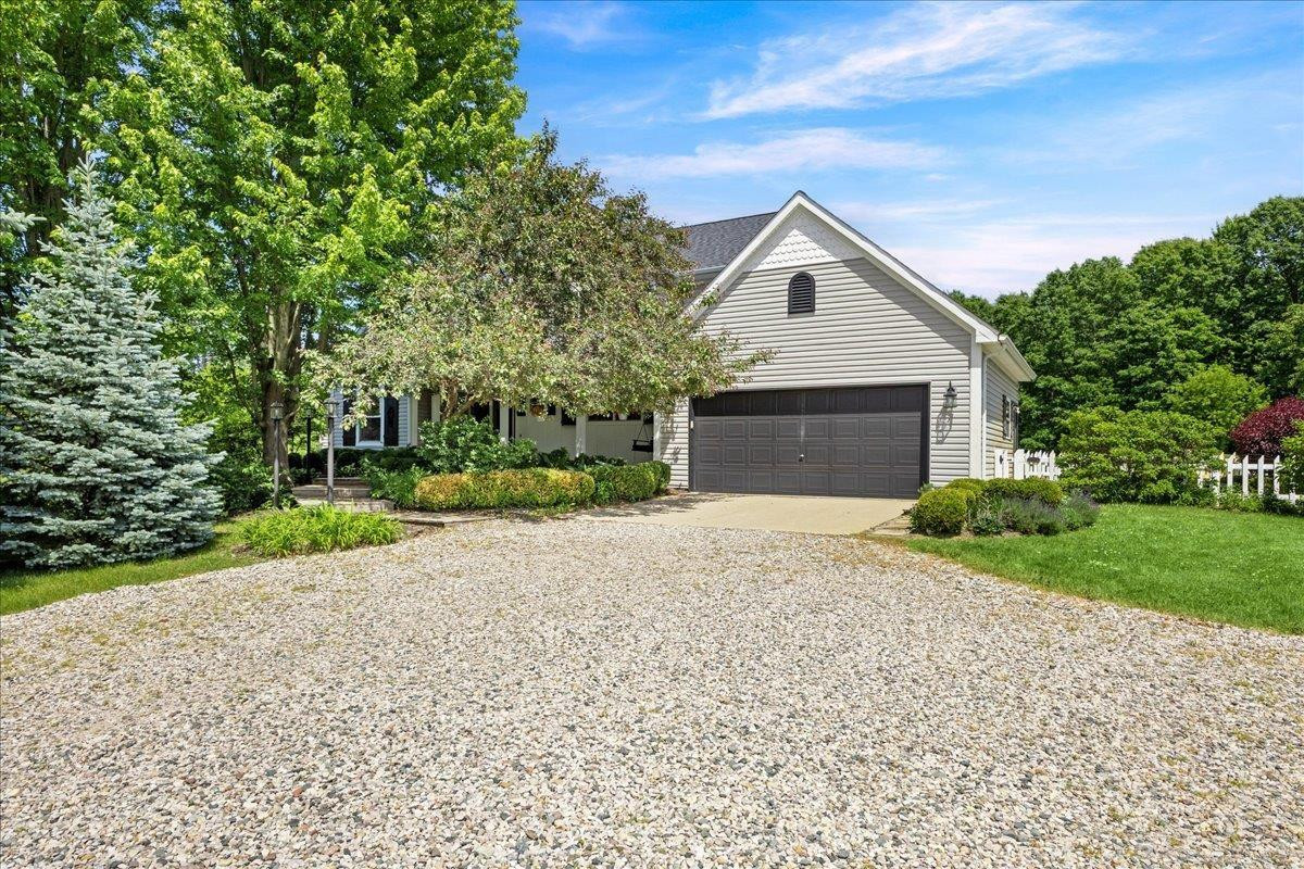 5685 Mottland Court, Oxford, MI 48371 — Photo 50