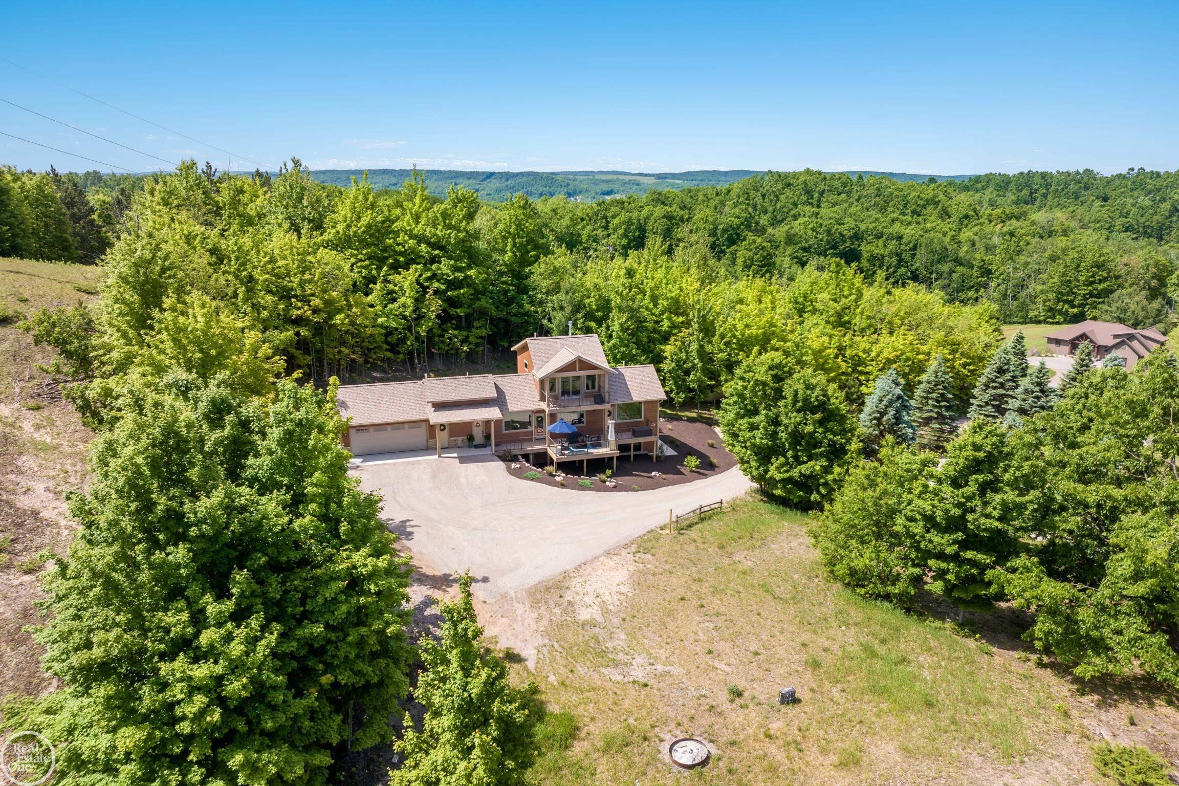 525 High Pines Trail, Boyne City, MI 49712 — Photo 44