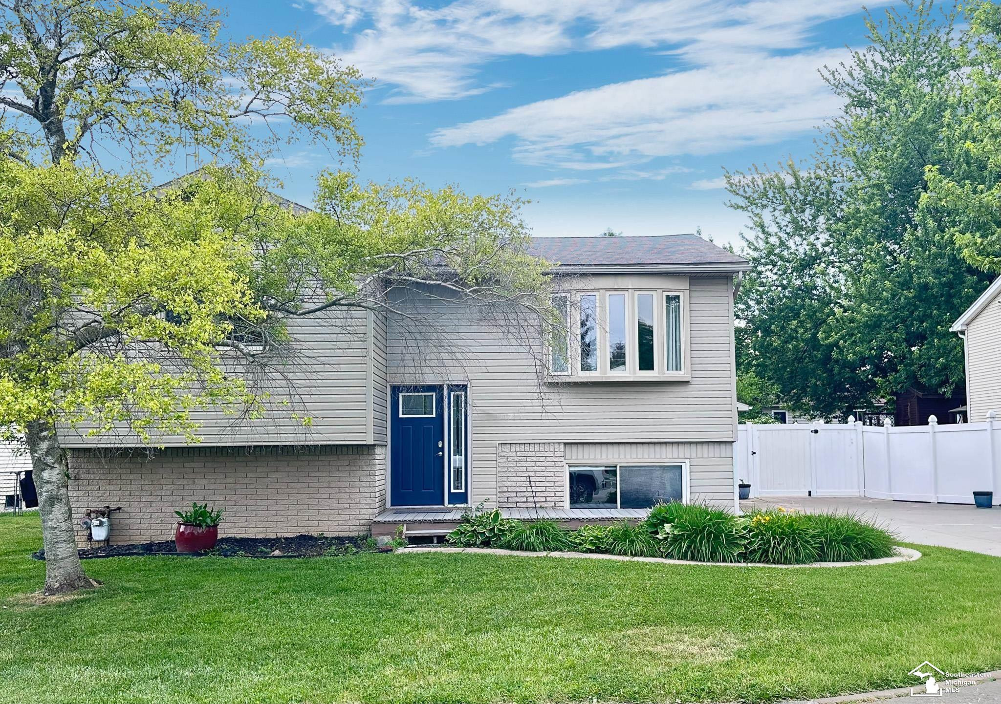 8675 Lillian Drive, Newport, MI 48166 — front exterior