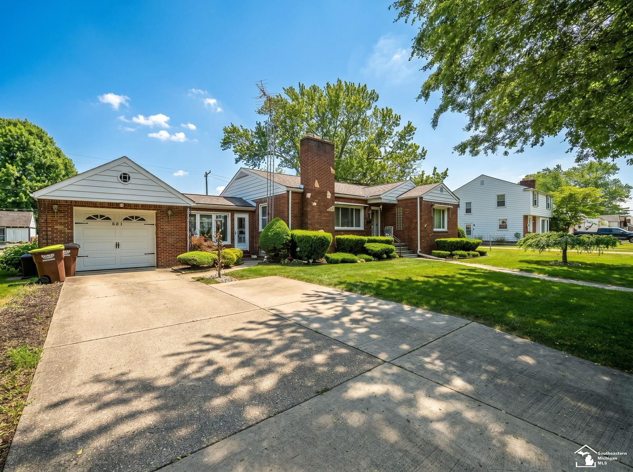 831 Wolverine Avenue, Monroe, MI 48161 — Photo 29