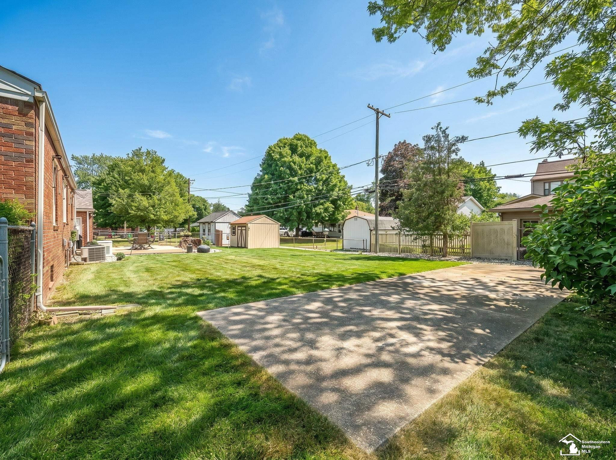 831 Wolverine Avenue, Monroe, MI 48161 — Photo 30