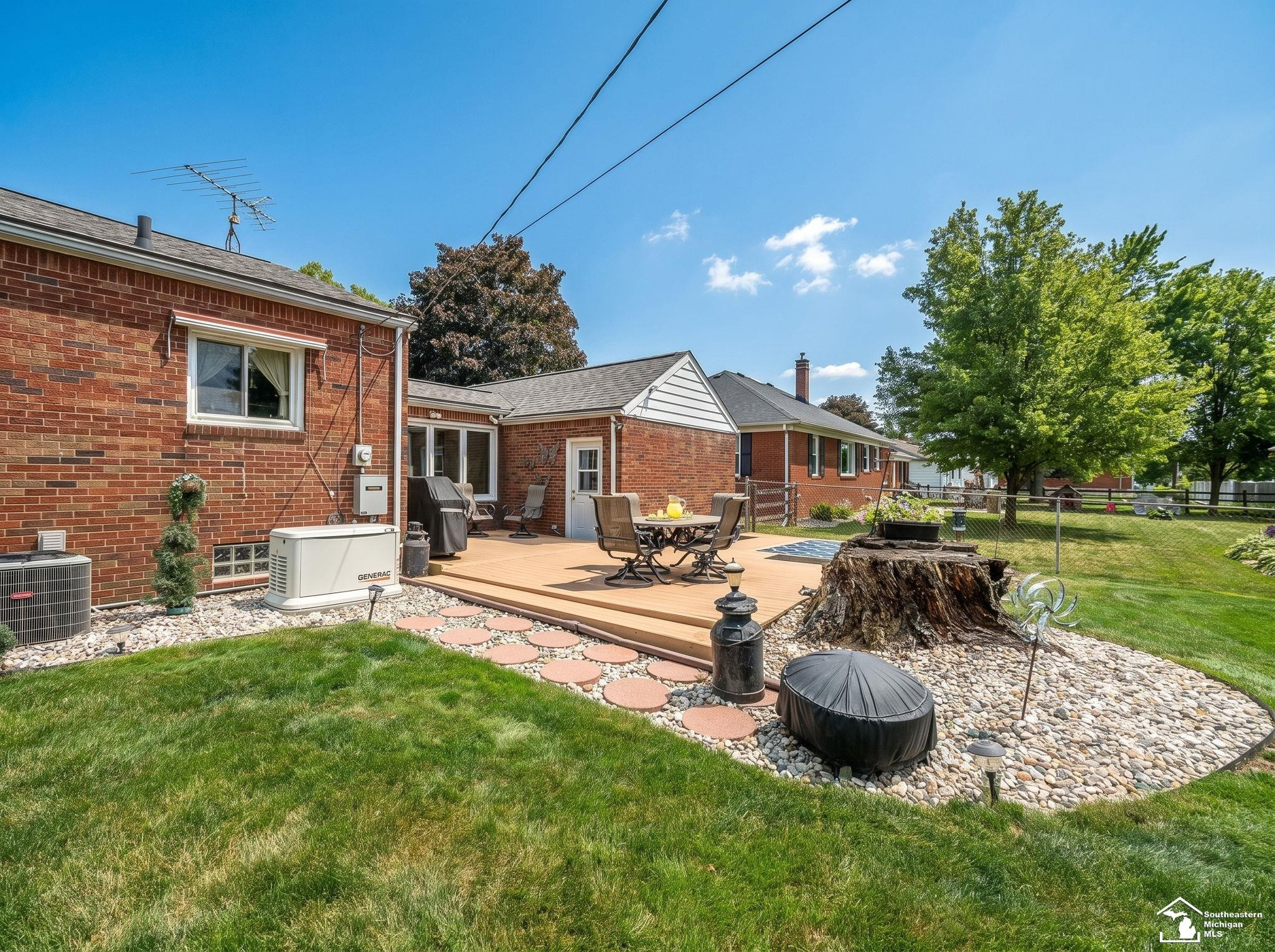 831 Wolverine Avenue, Monroe, MI 48161 — Photo 32