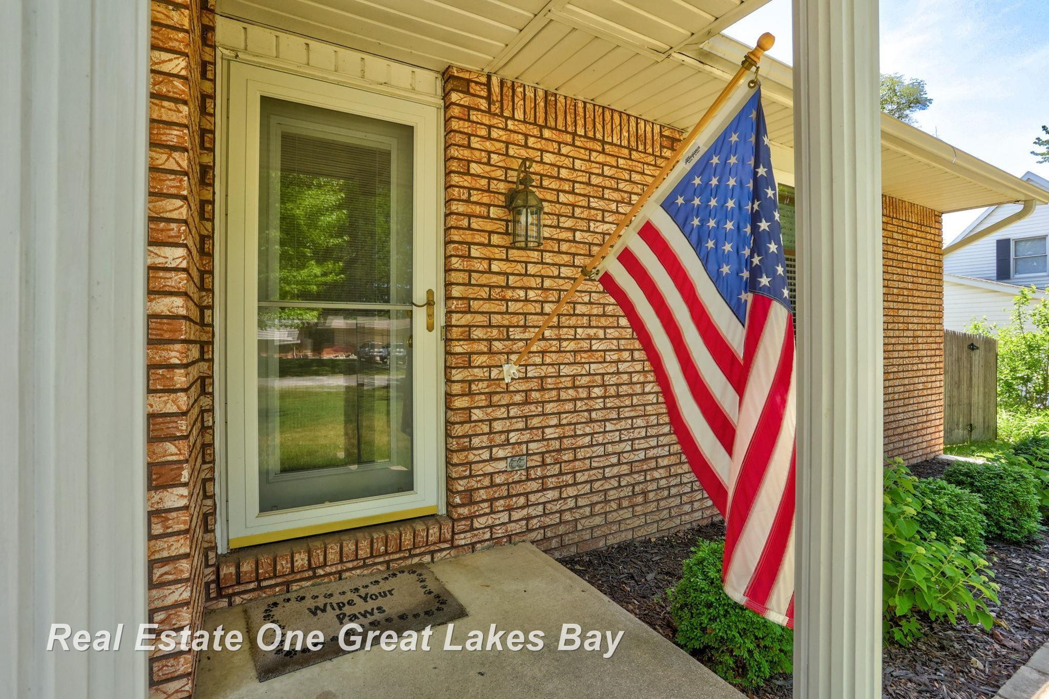 5469 George Street, Saginaw, MI 48603 — Photo 2