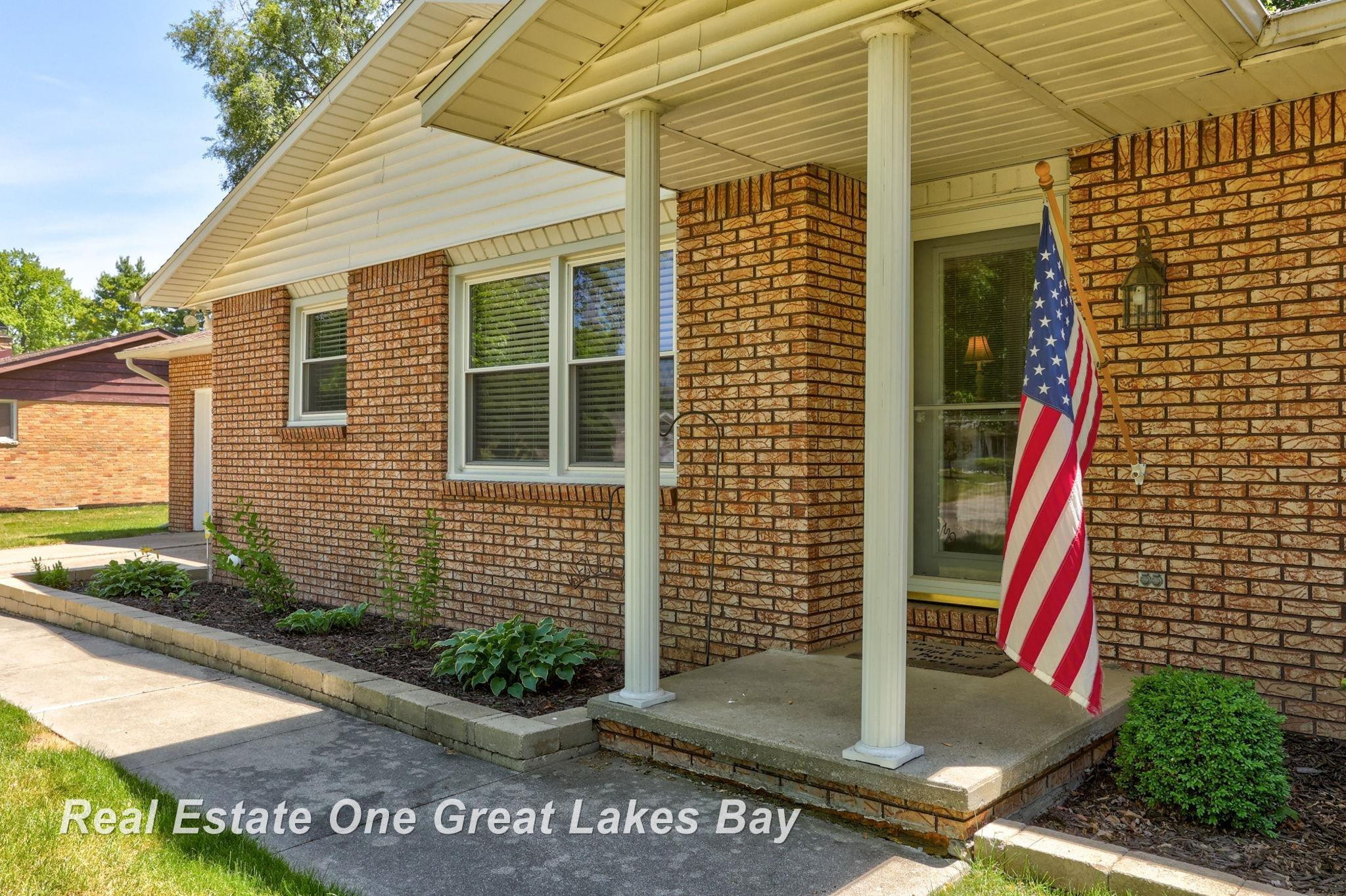 5469 George Street, Saginaw, MI 48603 — Photo 3