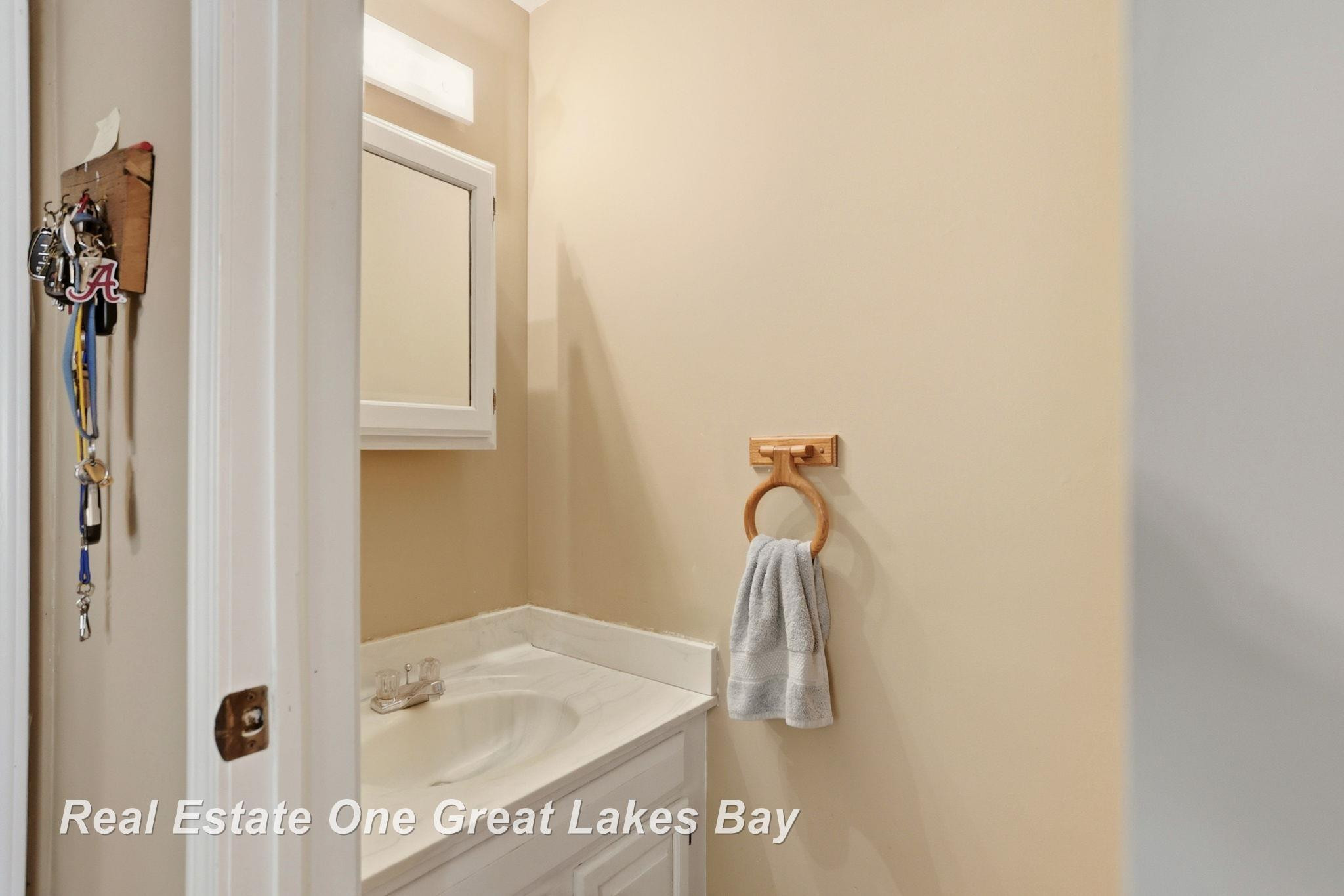 5469 George Street, Saginaw, MI 48603 — Photo 13