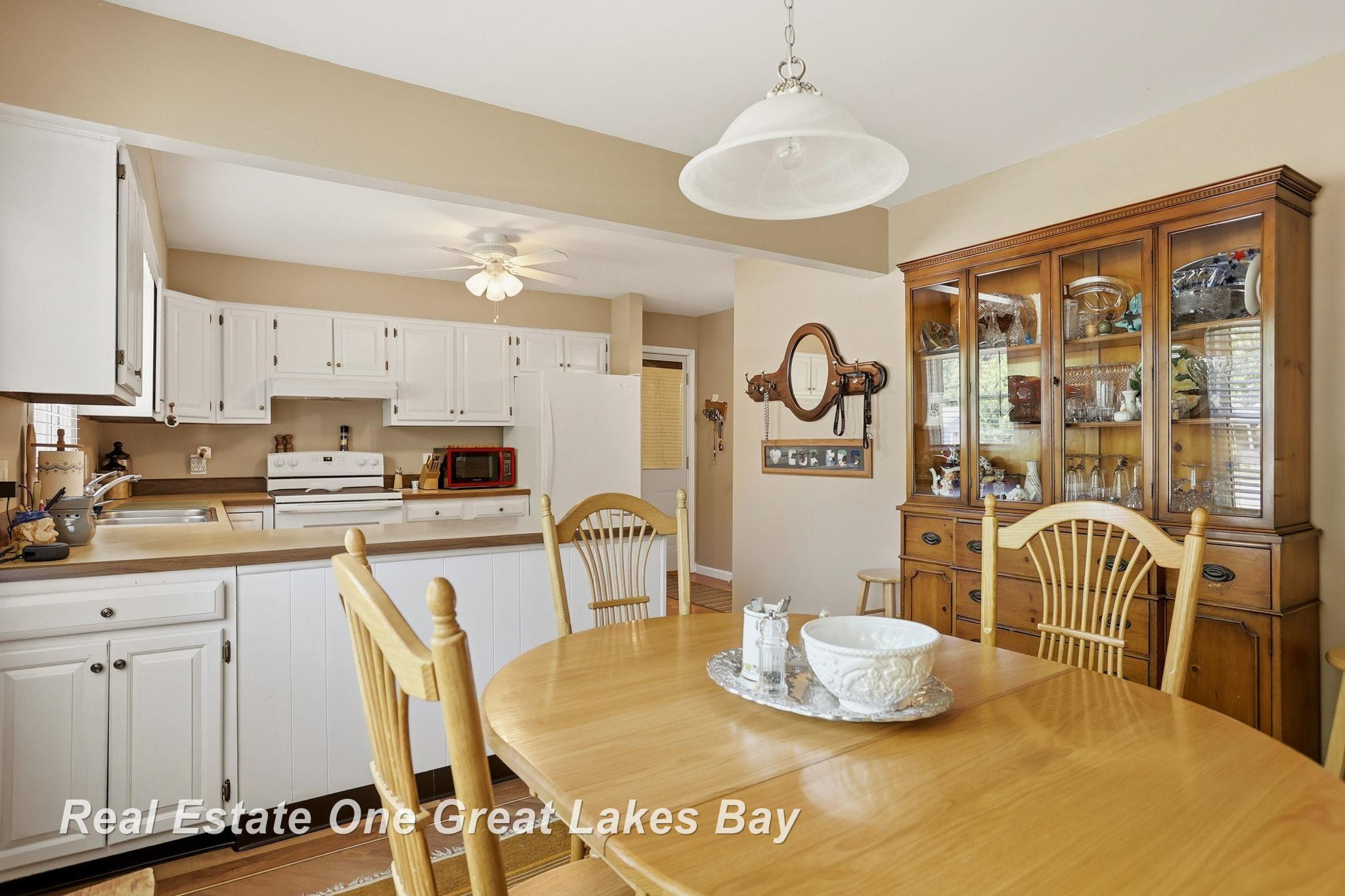 5469 George Street, Saginaw, MI 48603 — Photo 17