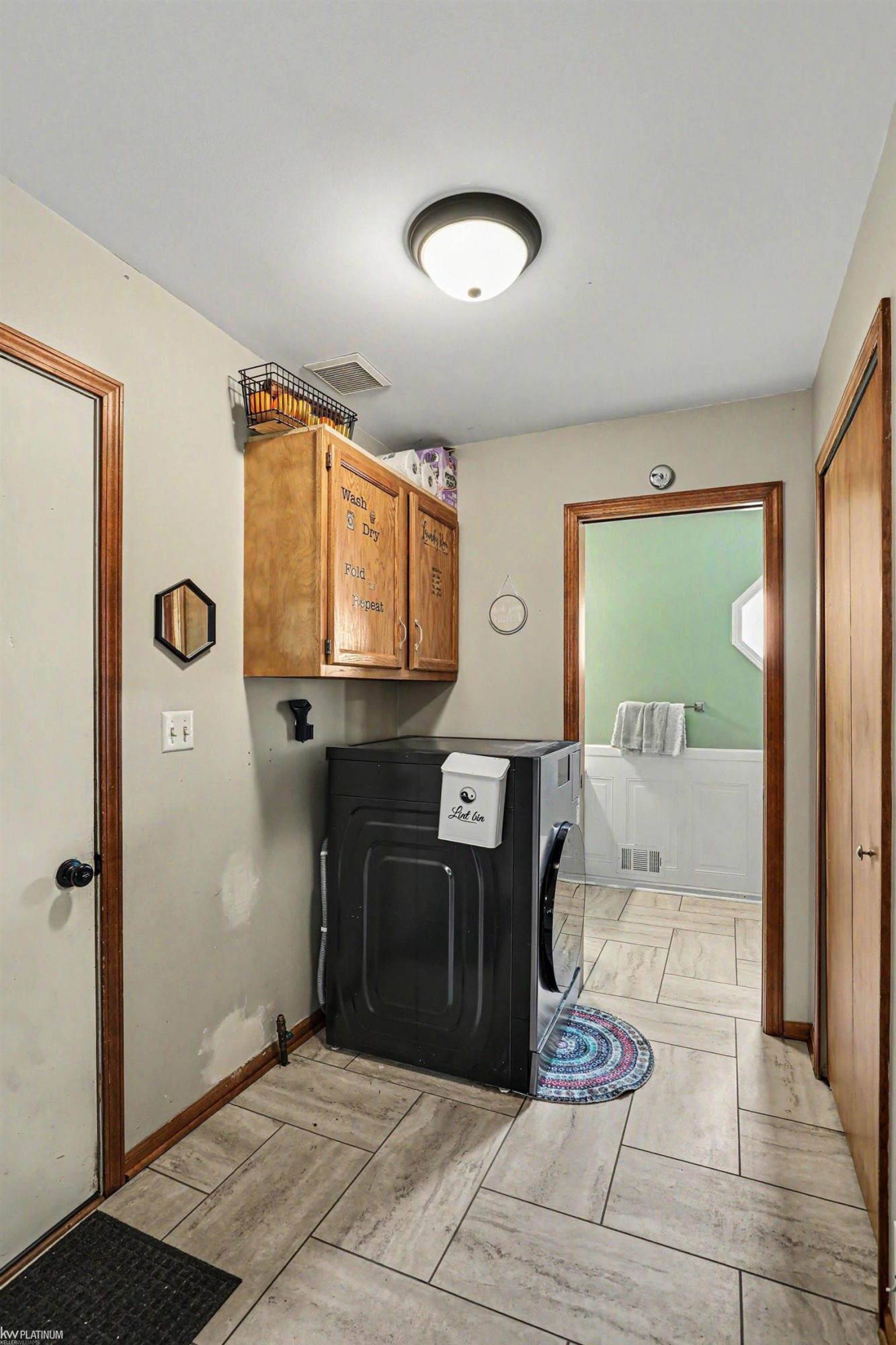 400 Hemlock Lane, Marysville, MI 48040 — Photo 9