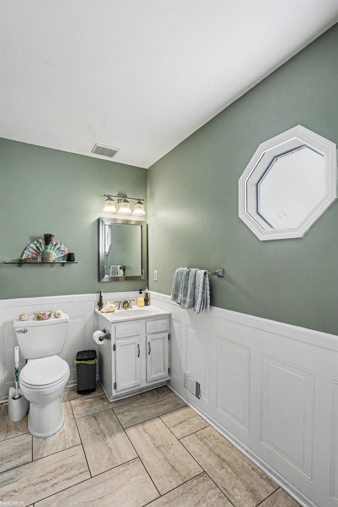 400 Hemlock Lane, Marysville, MI 48040 — Photo 10