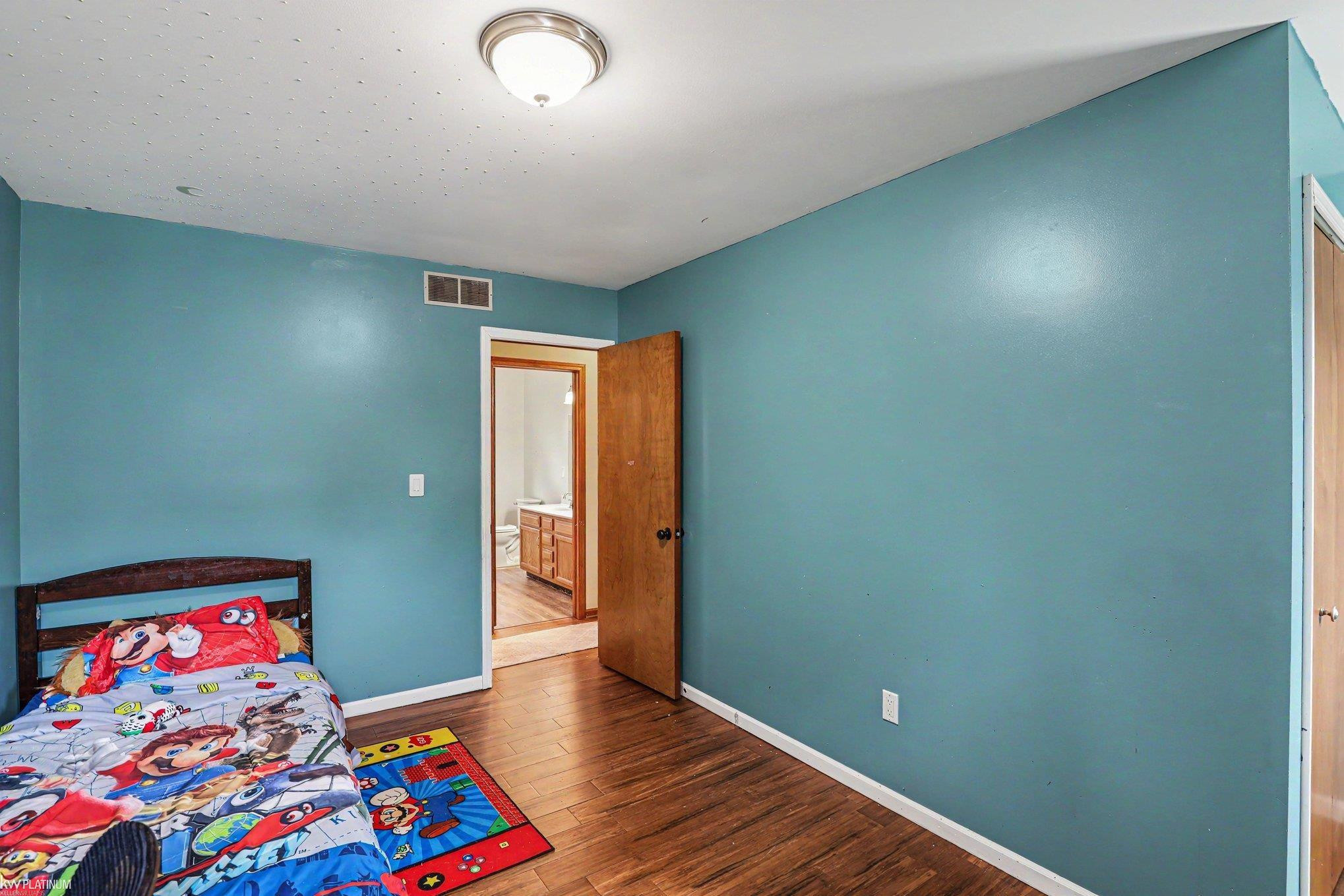 400 Hemlock Lane, Marysville, MI 48040 — Photo 21