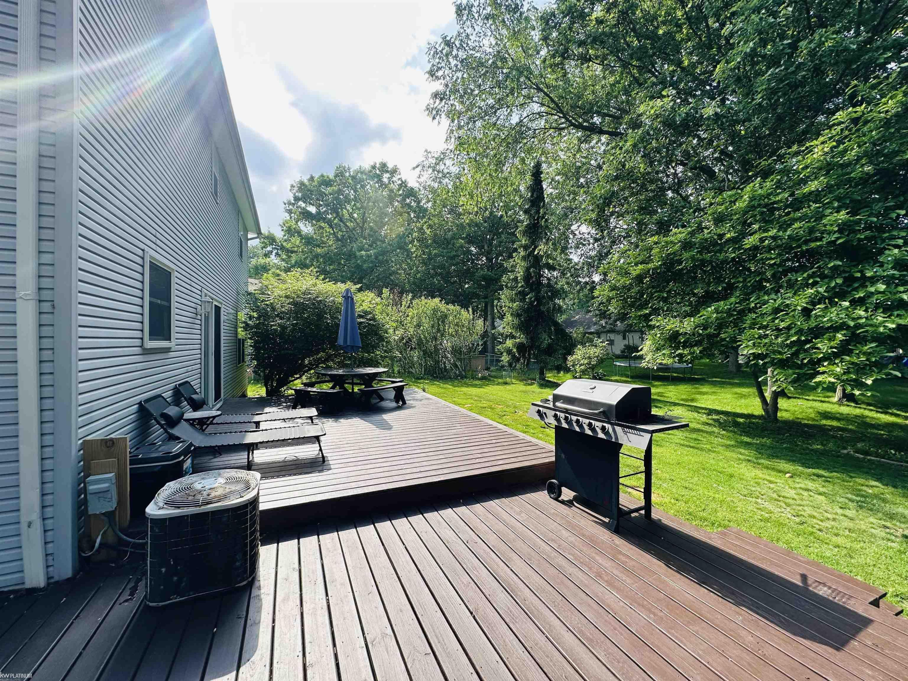 400 Hemlock Lane, Marysville, MI 48040 — Photo 29