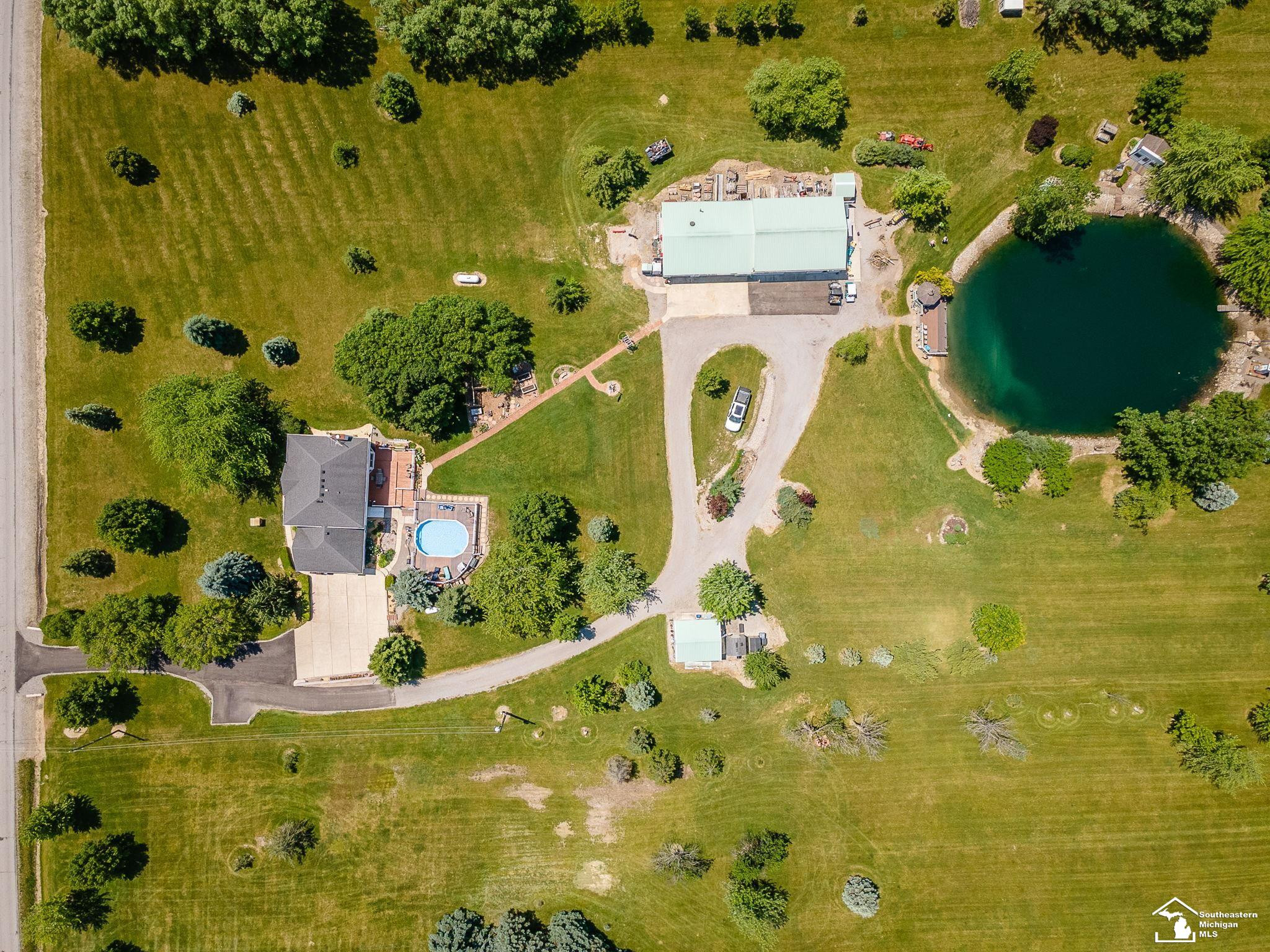 2223 Fix Road, Monroe, MI 48162 — Photo 2
