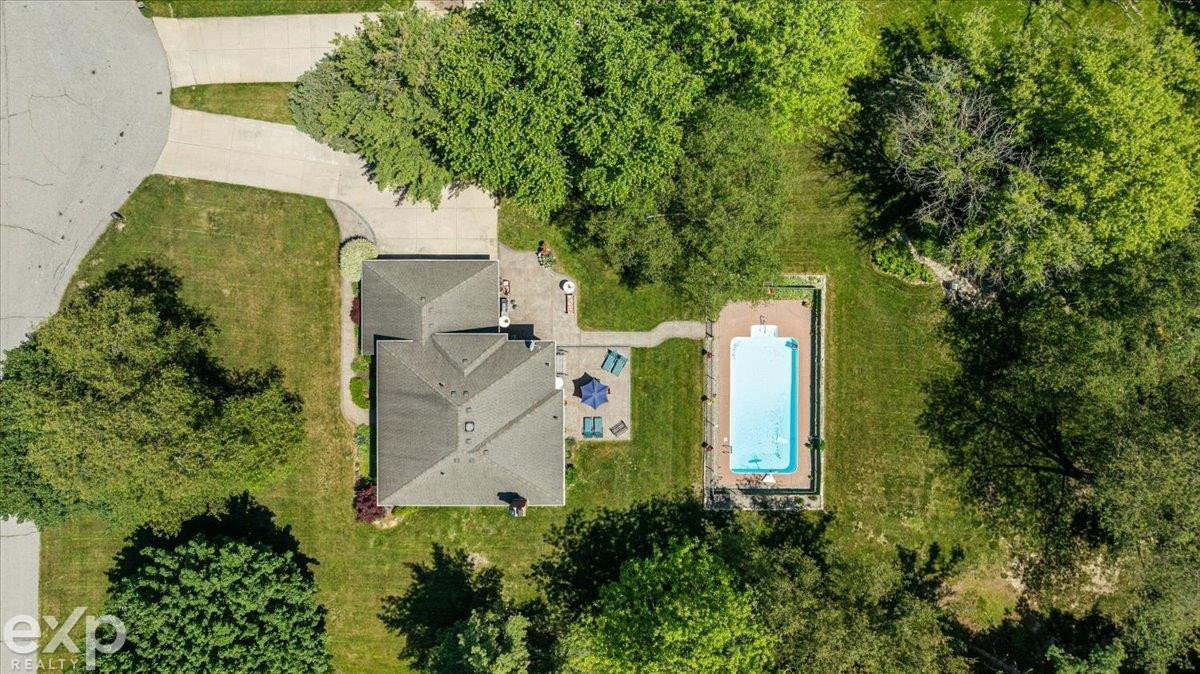 61334 Country Lane, Washington, MI — Photo 25