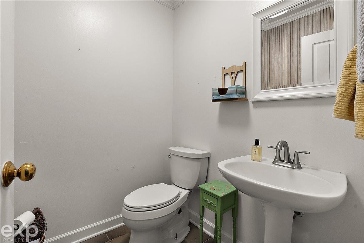 61334 Country Lane, Washington, MI — Photo 42