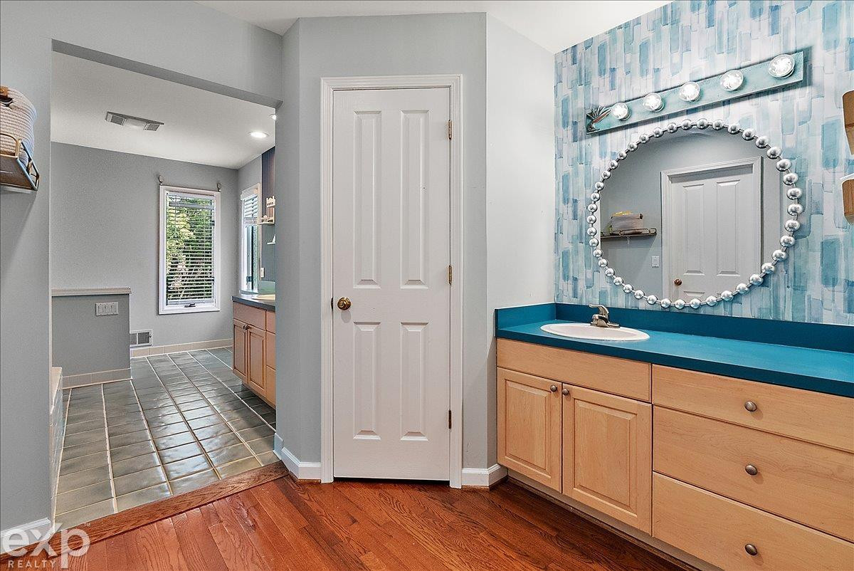 61334 Country Lane, Washington, MI — Photo 47