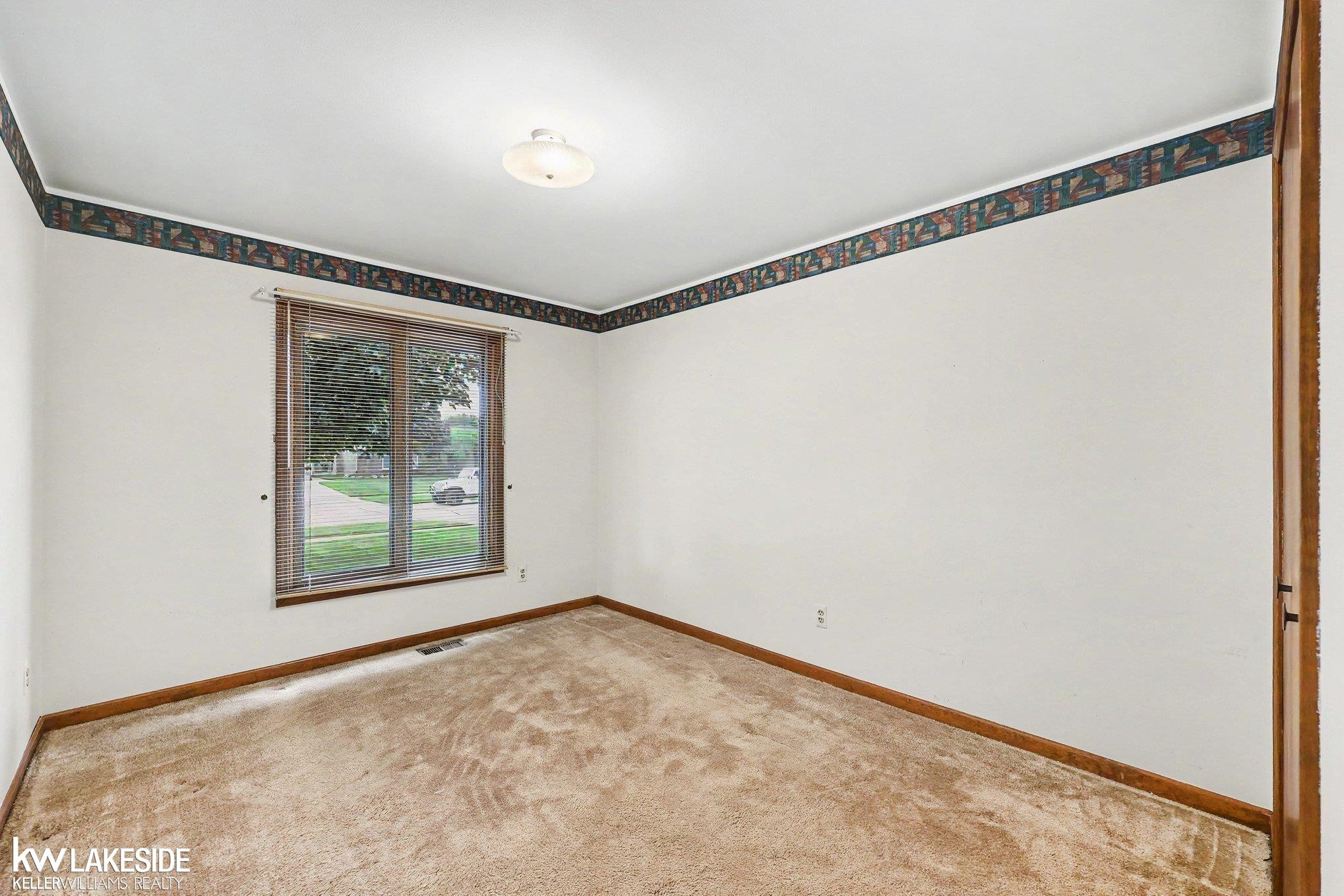 46396 Peach Grove Avenue, Macomb, MI 48044 — Photo 9