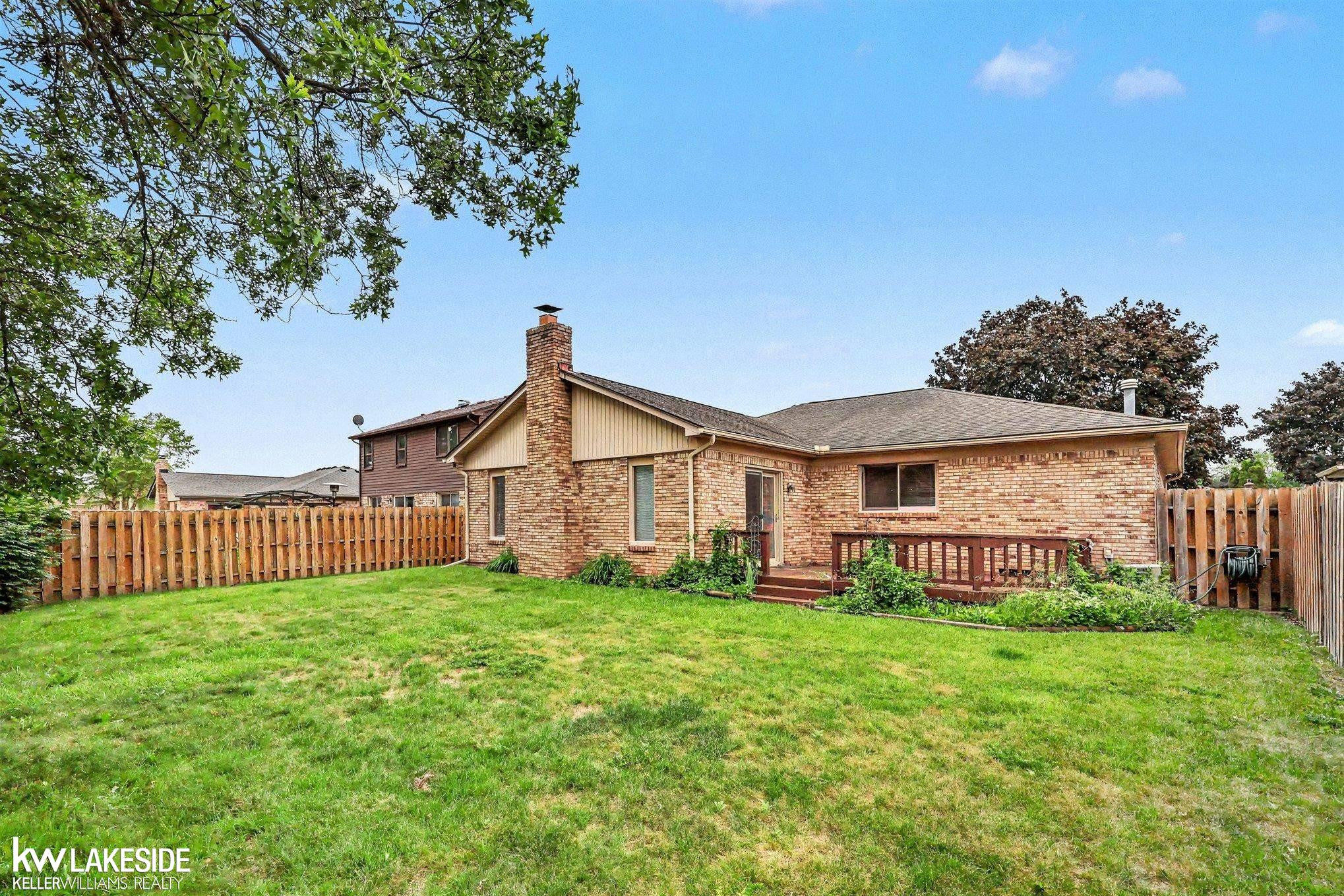 46396 Peach Grove Avenue, Macomb, MI 48044 — Photo 16
