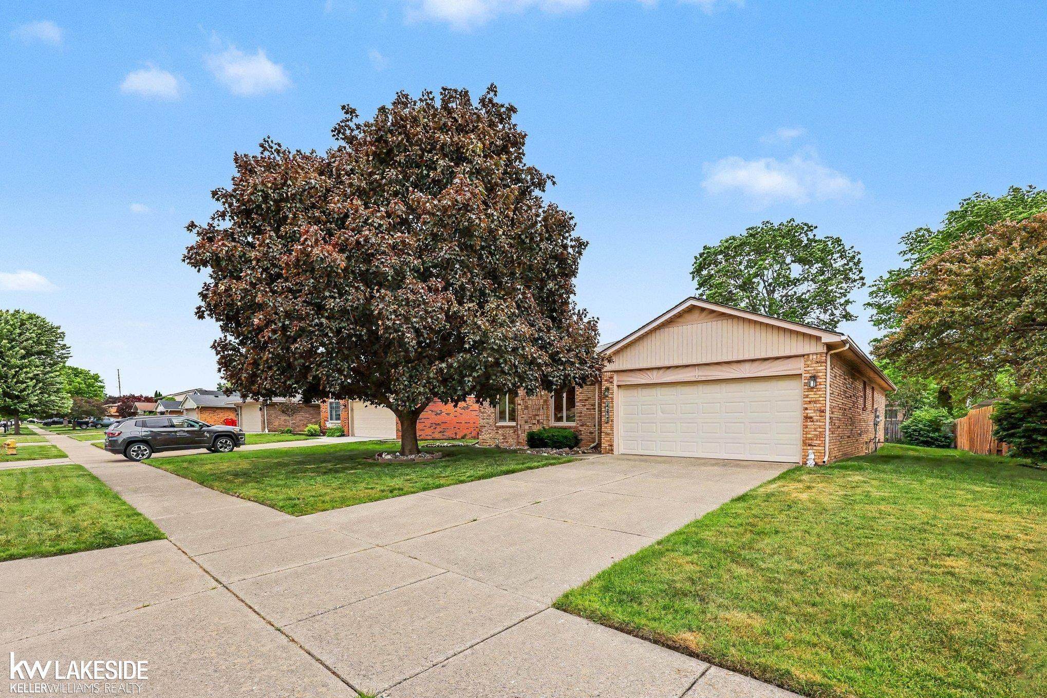 46396 Peach Grove Avenue, Macomb, MI 48044 — Photo 18