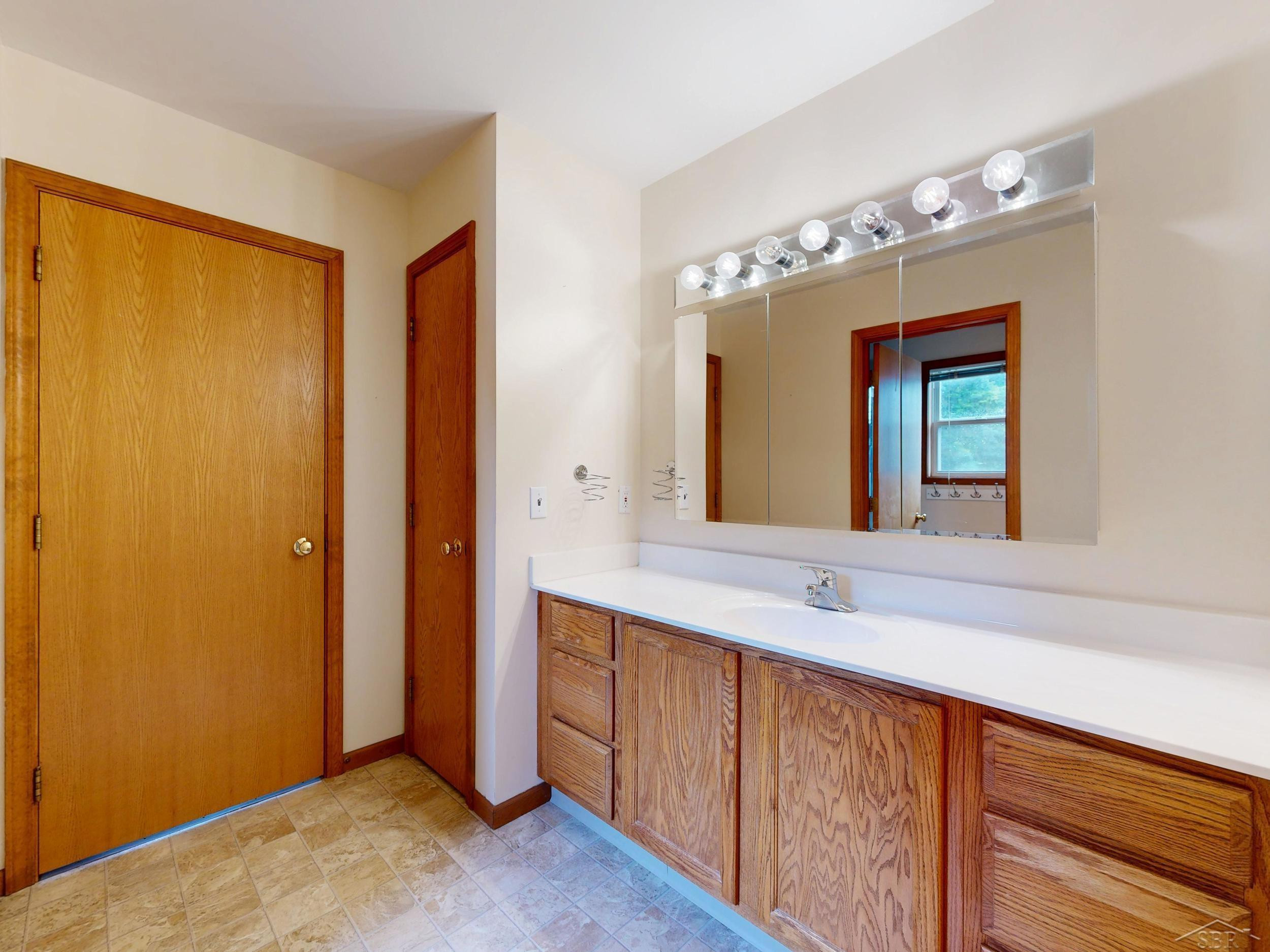 3227 Setting Sun Boulevard, Saginaw, MI 48603 — Photo 13
