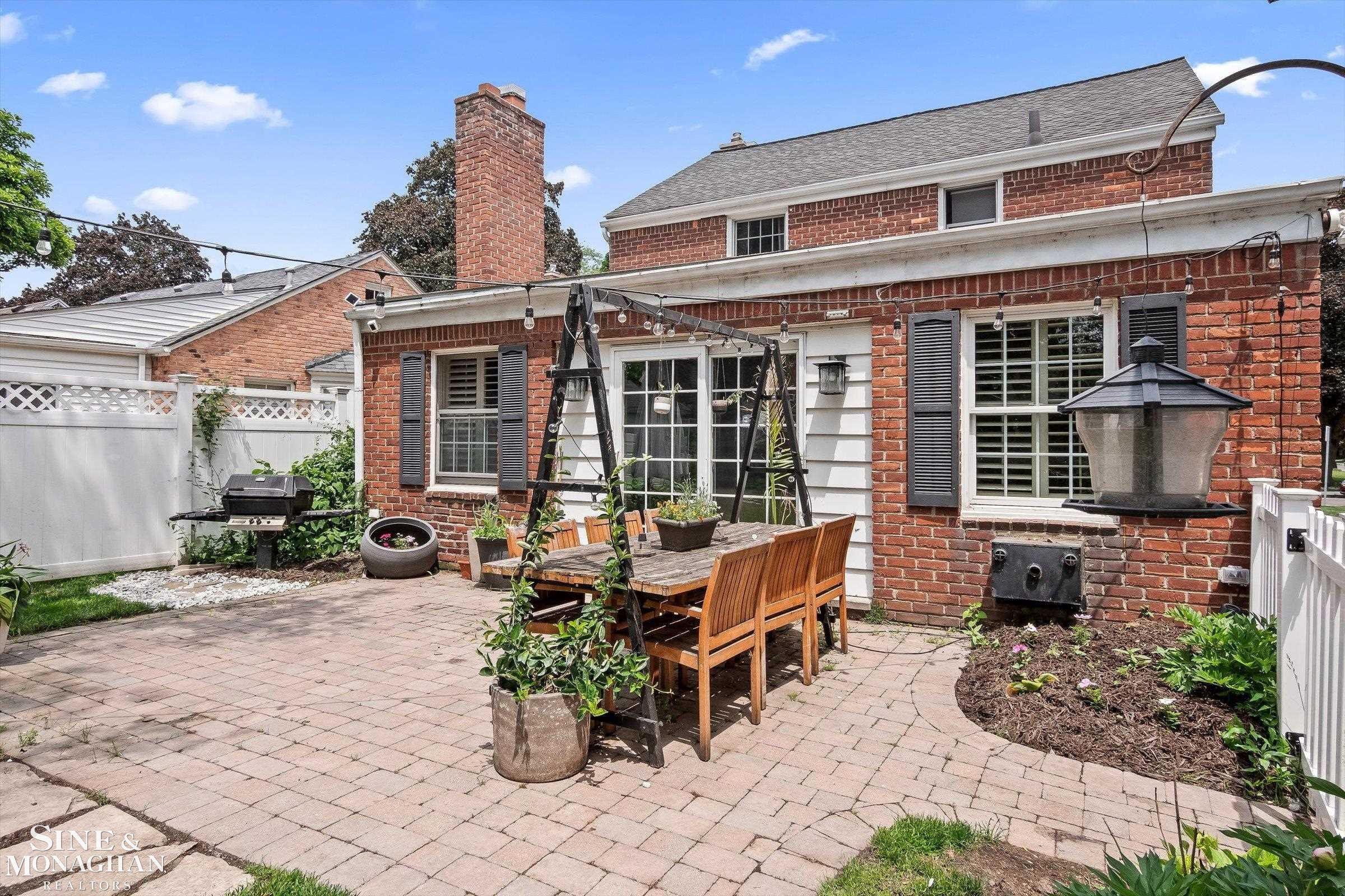 440 Colonial Court, Grosse Pointe Farms, MI 48236 — Photo 25