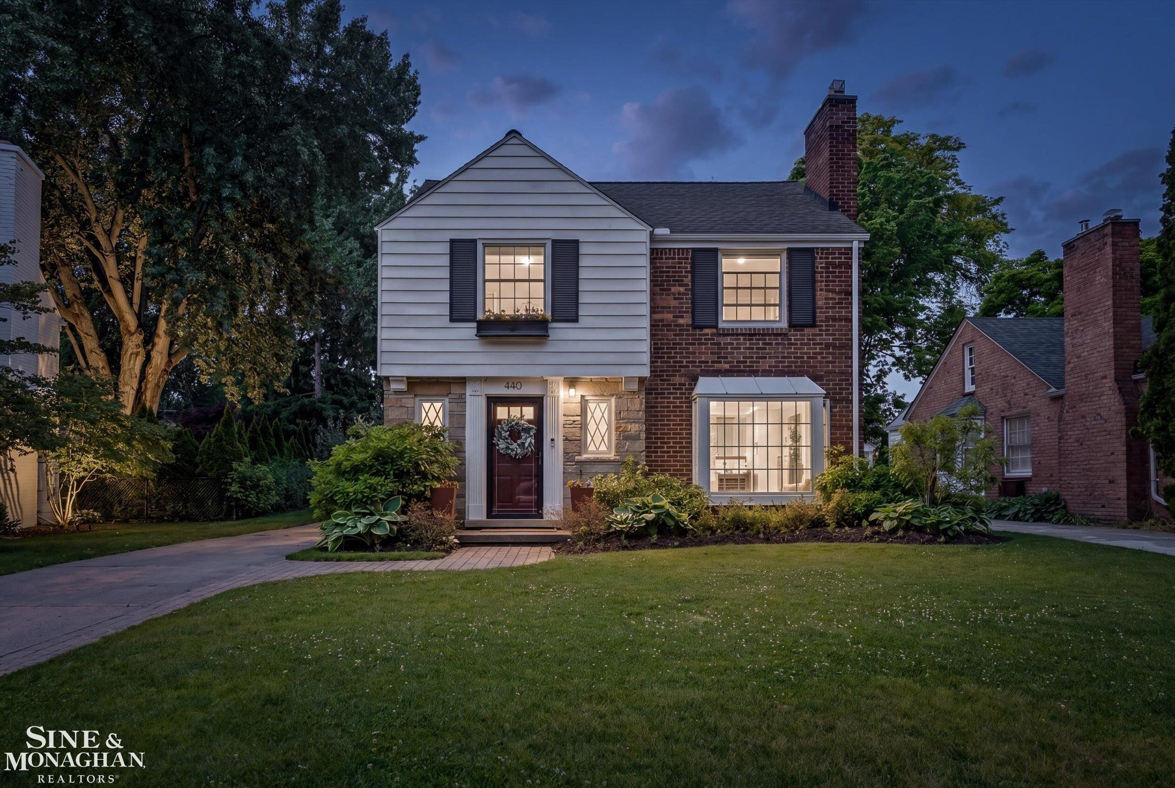 440 Colonial Court, Grosse Pointe Farms, MI 48236 — Photo 29