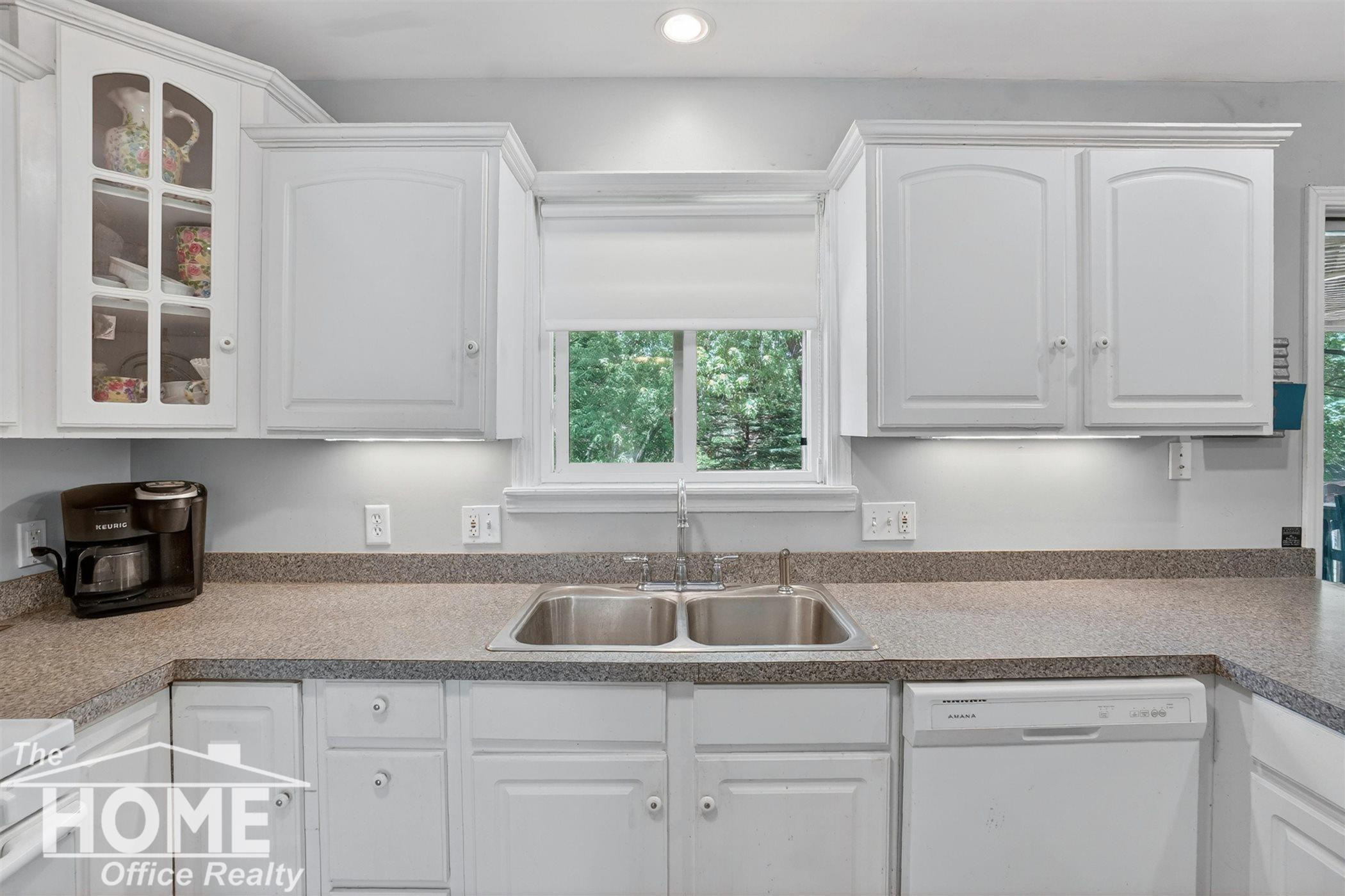 1208 Harding Avenue, Owosso, MI 48867 — Photo 11