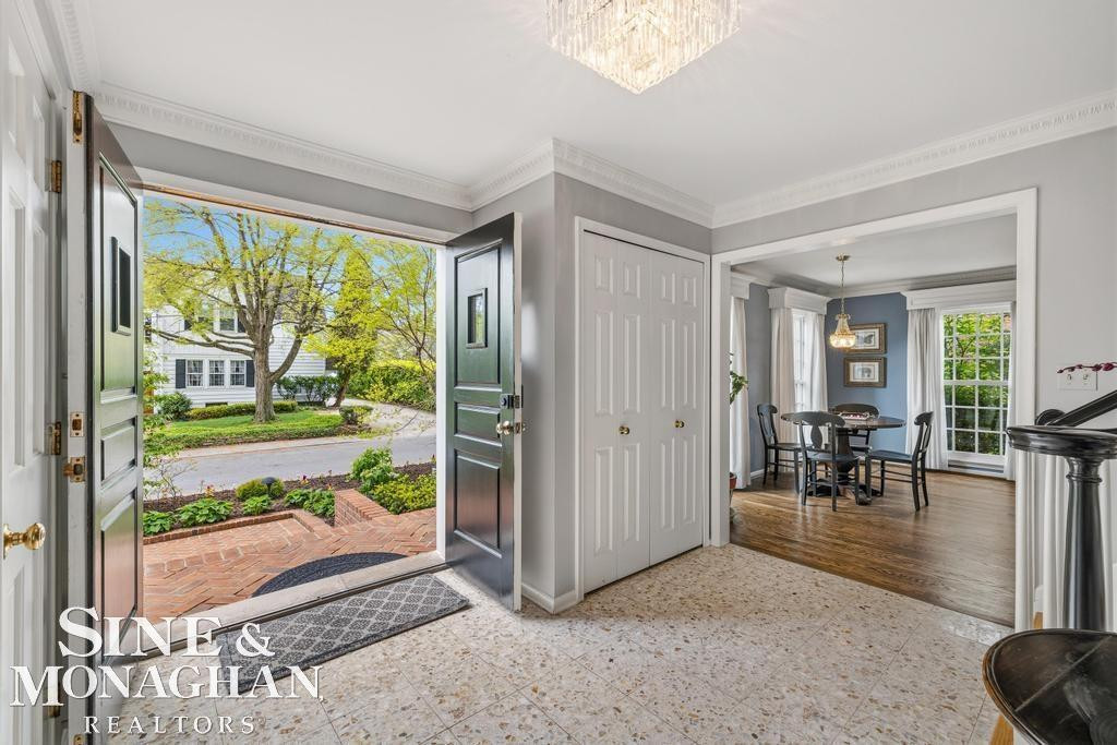66 Colonial Road, Grosse Pointe Shores, MI 48236 — Photo 4