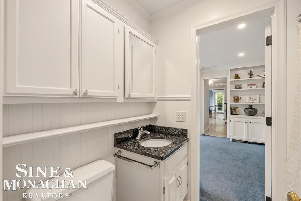66 Colonial Road, Grosse Pointe Shores, MI 48236 — Photo 23