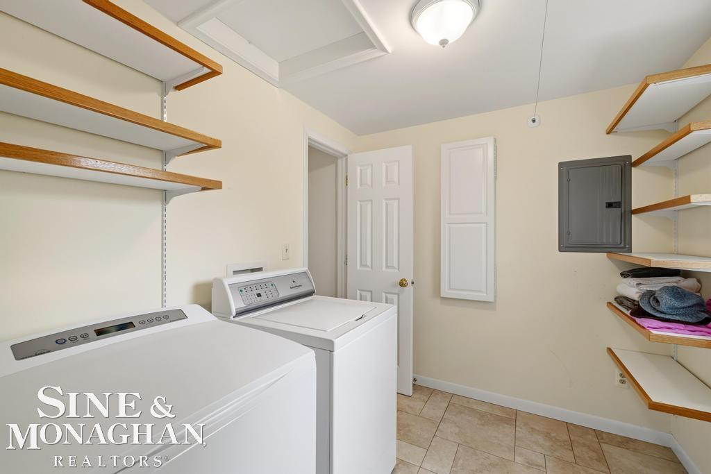 66 Colonial Road, Grosse Pointe Shores, MI 48236 — Photo 37