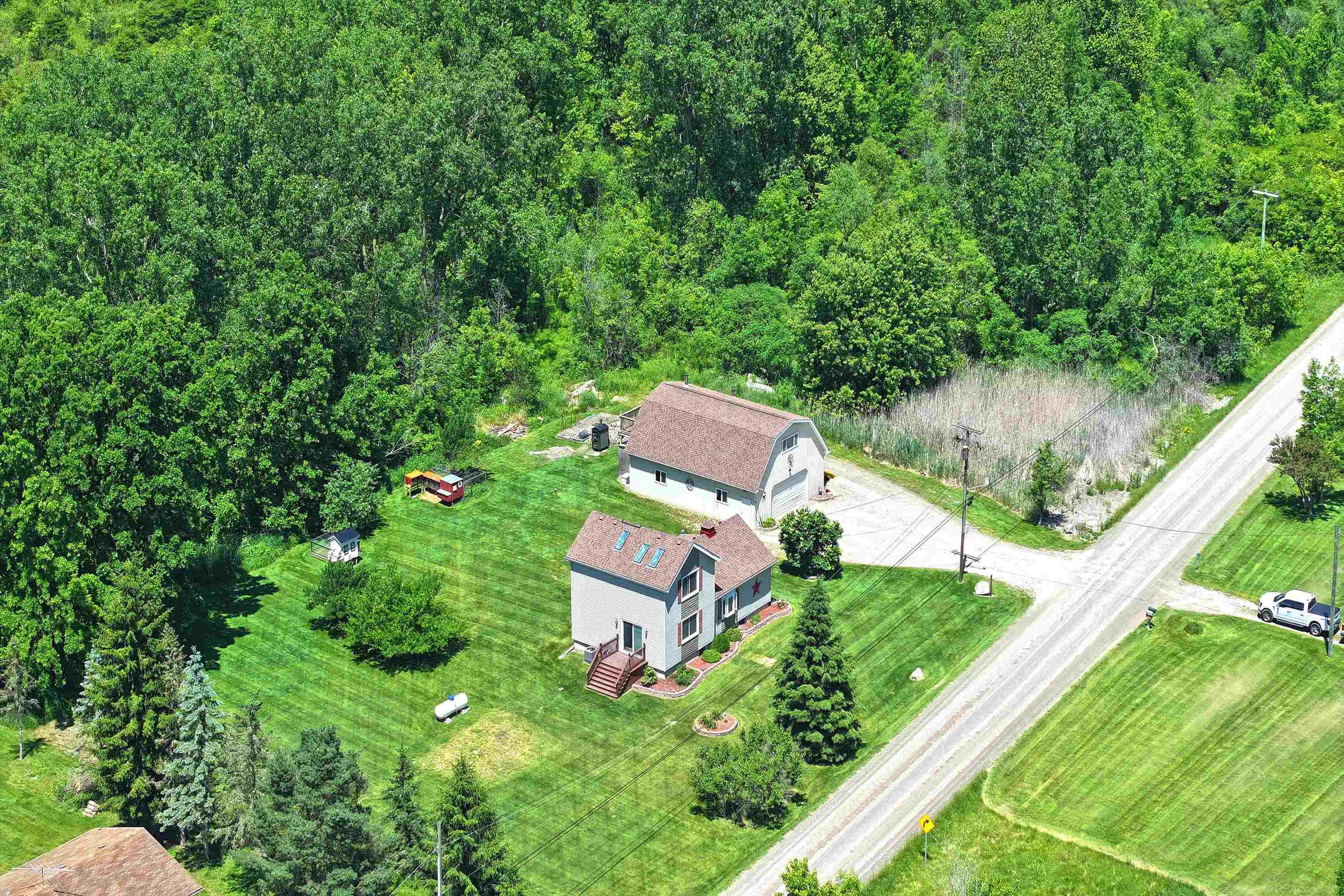 64135 Omo Road, New Haven, MI 48050 — Photo 5