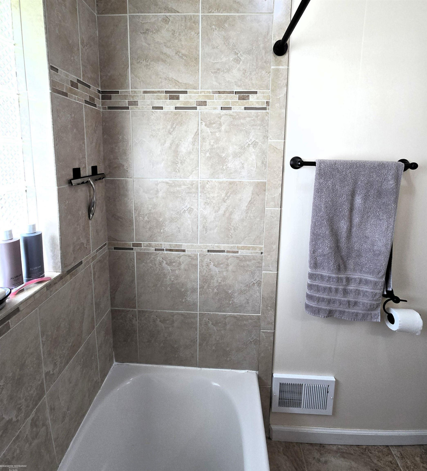 23398 Linne Drive, Clinton Twp, MI 48035 — Photo 37