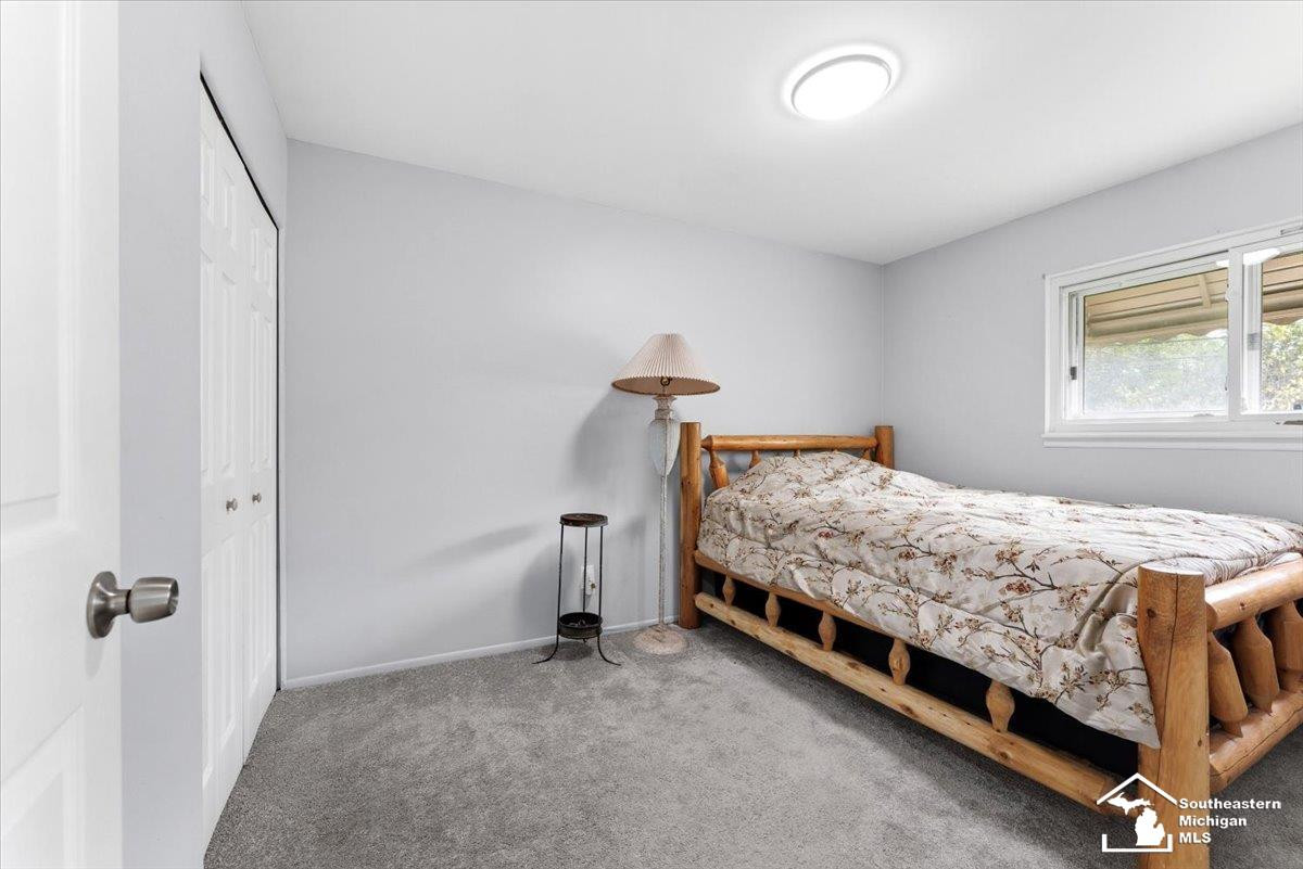 5885 Sylvia Street, Taylor, MI 48180 — Photo 10