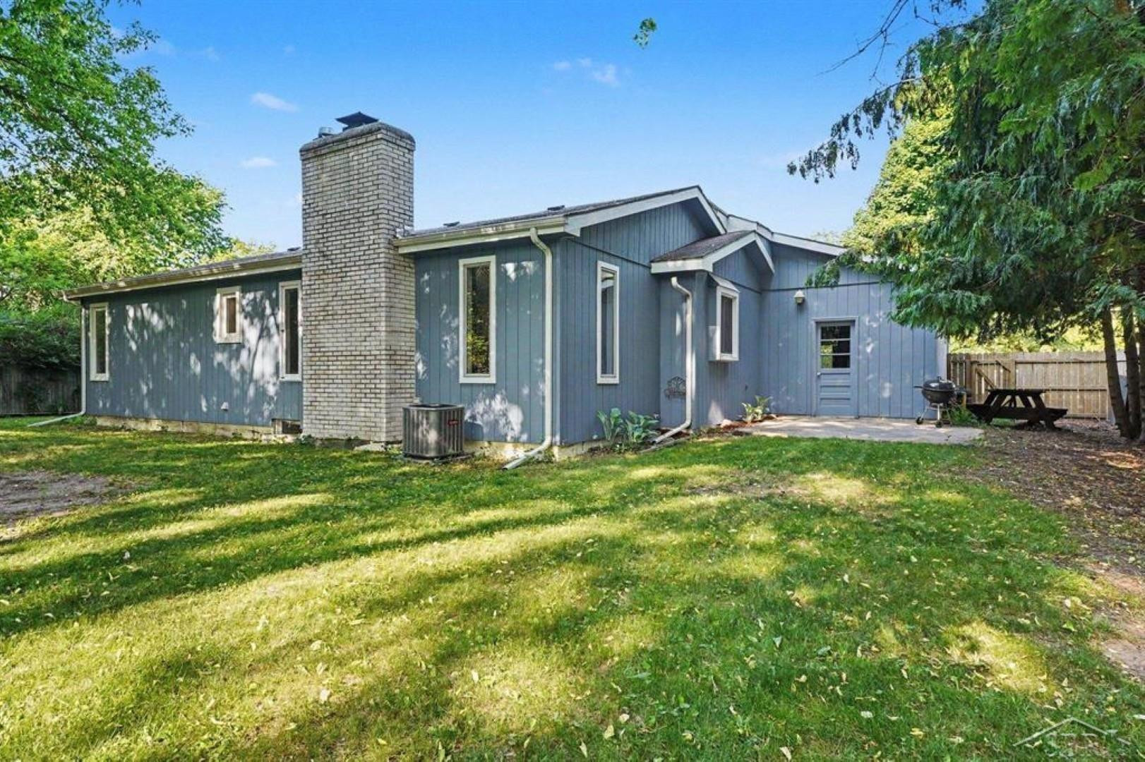 5401 Drake Street, Midland, MI 48640 — Photo 20